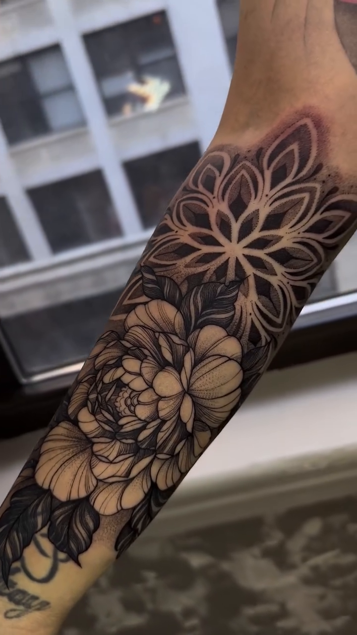 Tattoo by @dayana_tattooartist — black_and_grey, ornamental