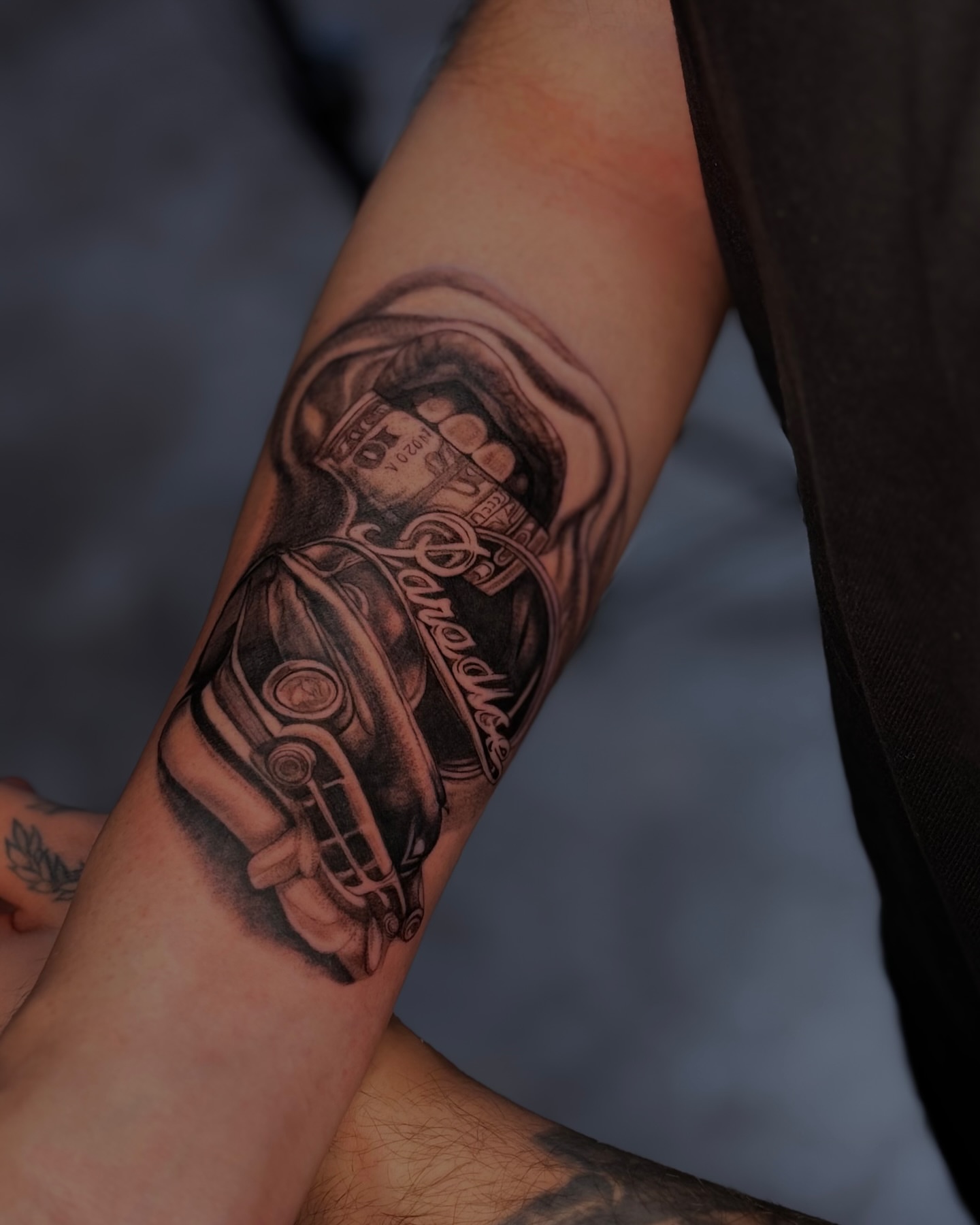 Mechanical hand realism tattoo on the forearm by Виктория Лукьянова