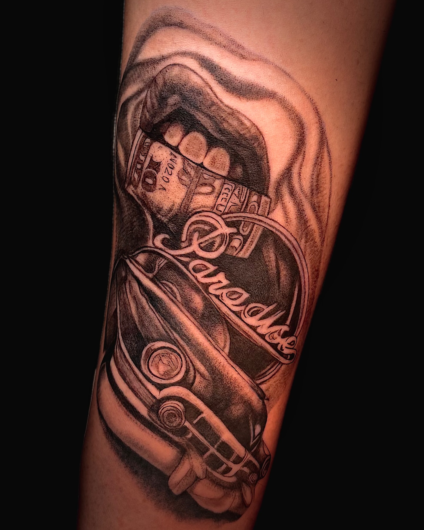 Car and money realism tattoo on the forearm by Виктория Лукьянова
