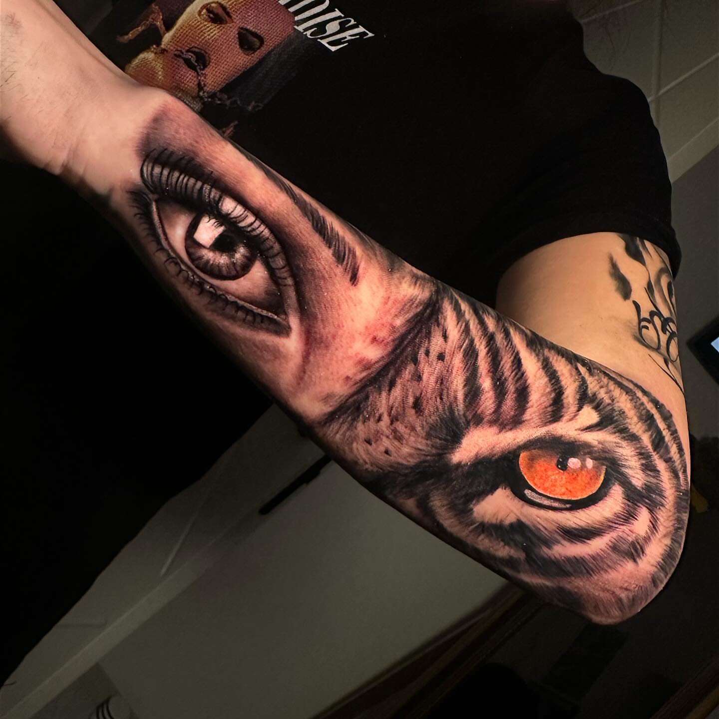 Eye realism tattoo on the forearm by Anghel Patricia