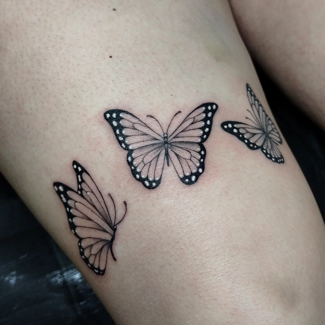 Tattoo by @molly.tattoos — dotwork, realism