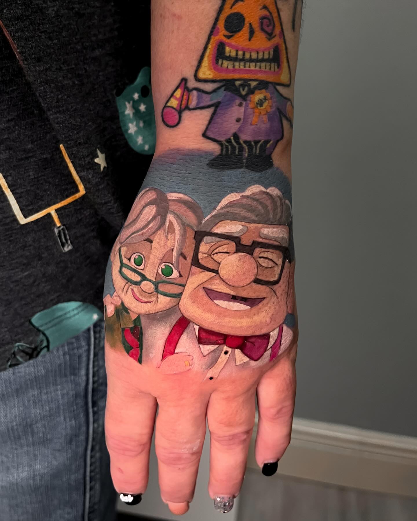 Tattoo by @saratattoo1 — realism
