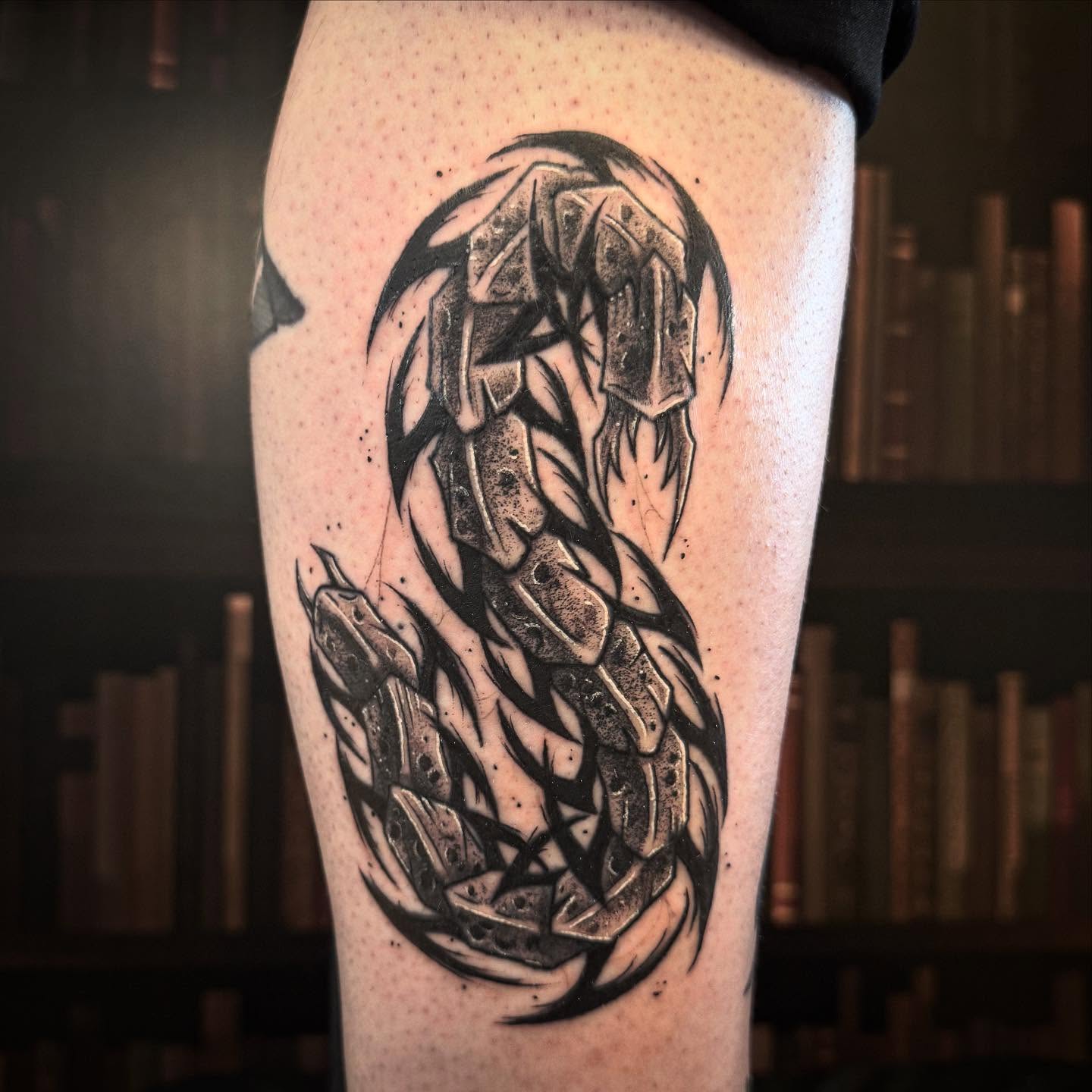 Tattoo by @bennwho_tattoo — geometric