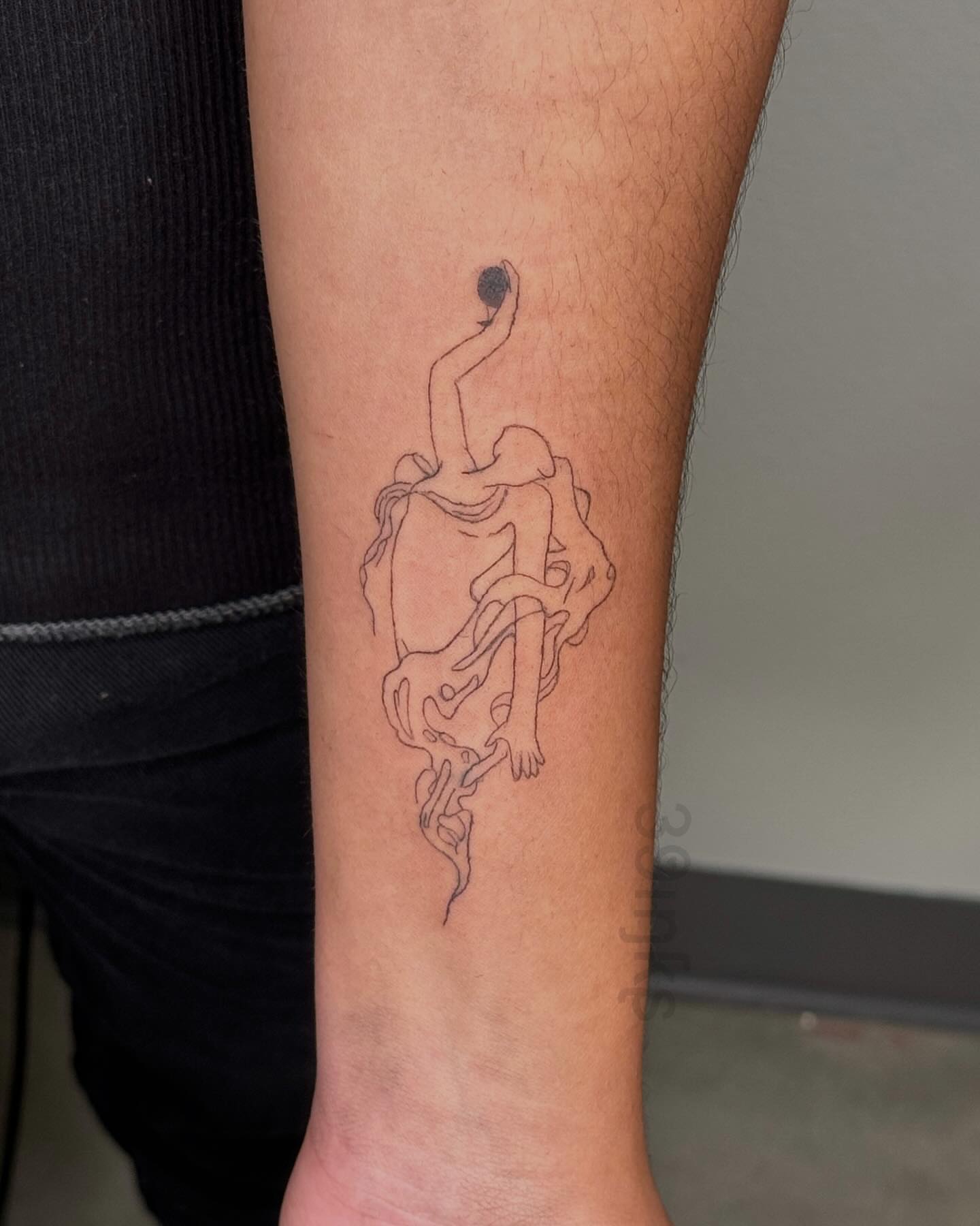 Abstract figure fine line tattoo on the forearm by Juliette :D
