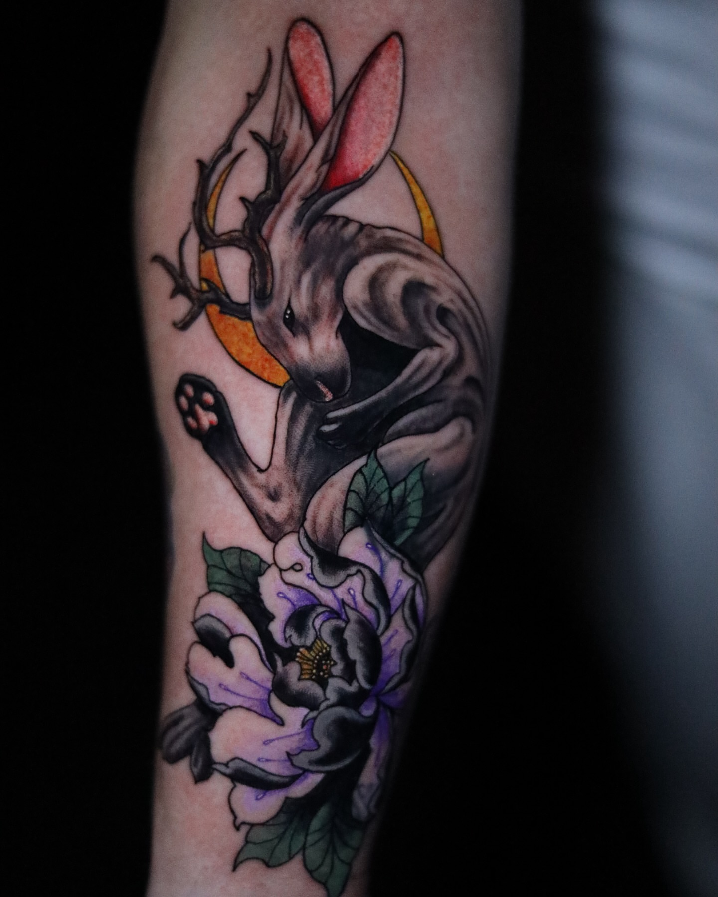 Tattoo by @na_tattoos — realism, dotwork