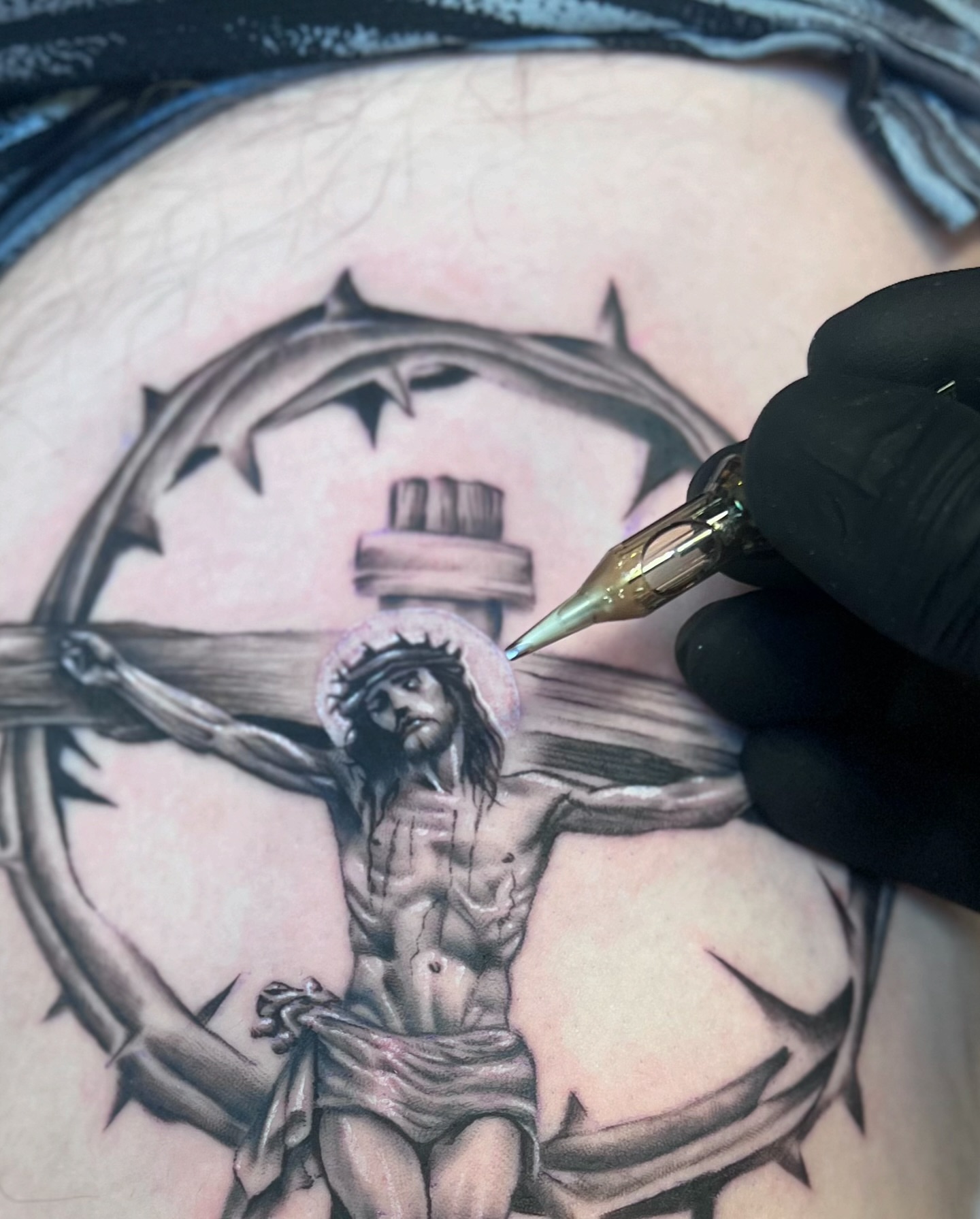 Tattoo by @xsebastiancalderonx — black_and_grey, realism