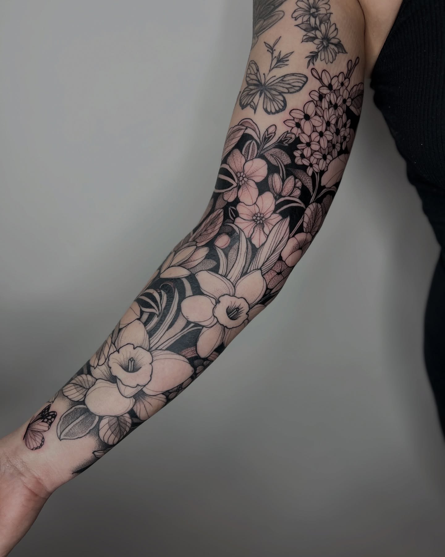 Tattoo by @miketa_tattoo — black_and_grey