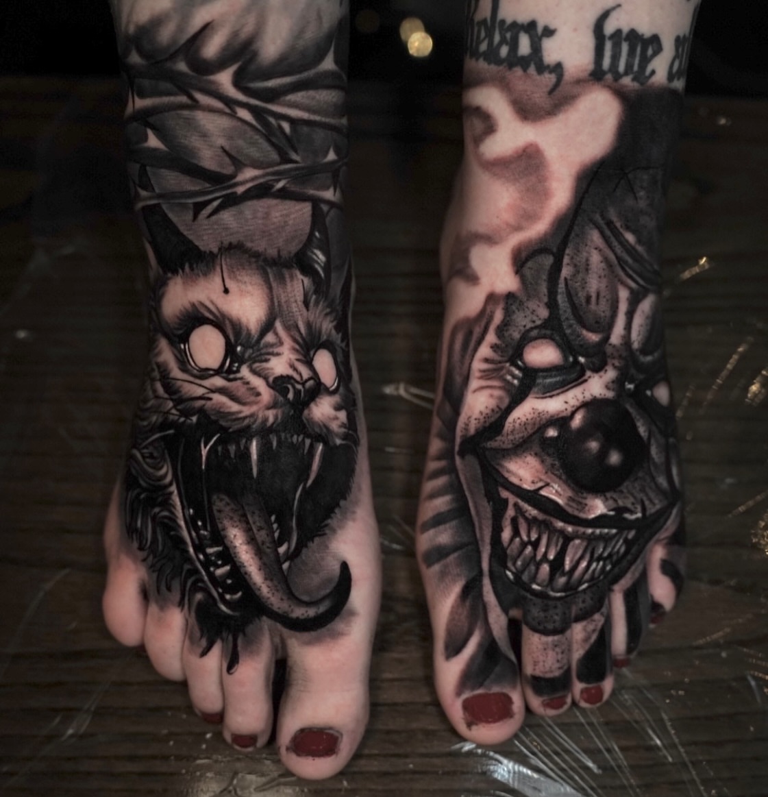 Cat and skull realism tattoo on the foot by Travis