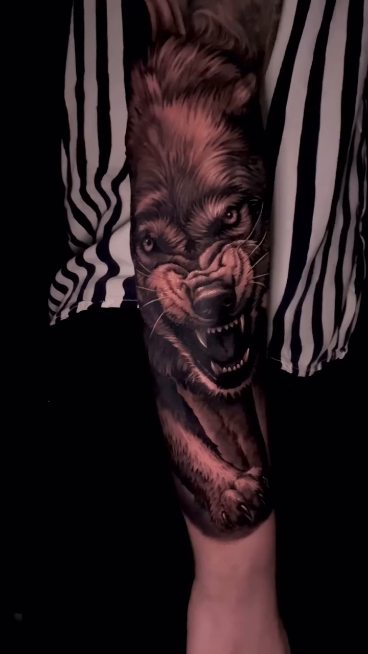 Wolf head realism tattoo by Sean Flood