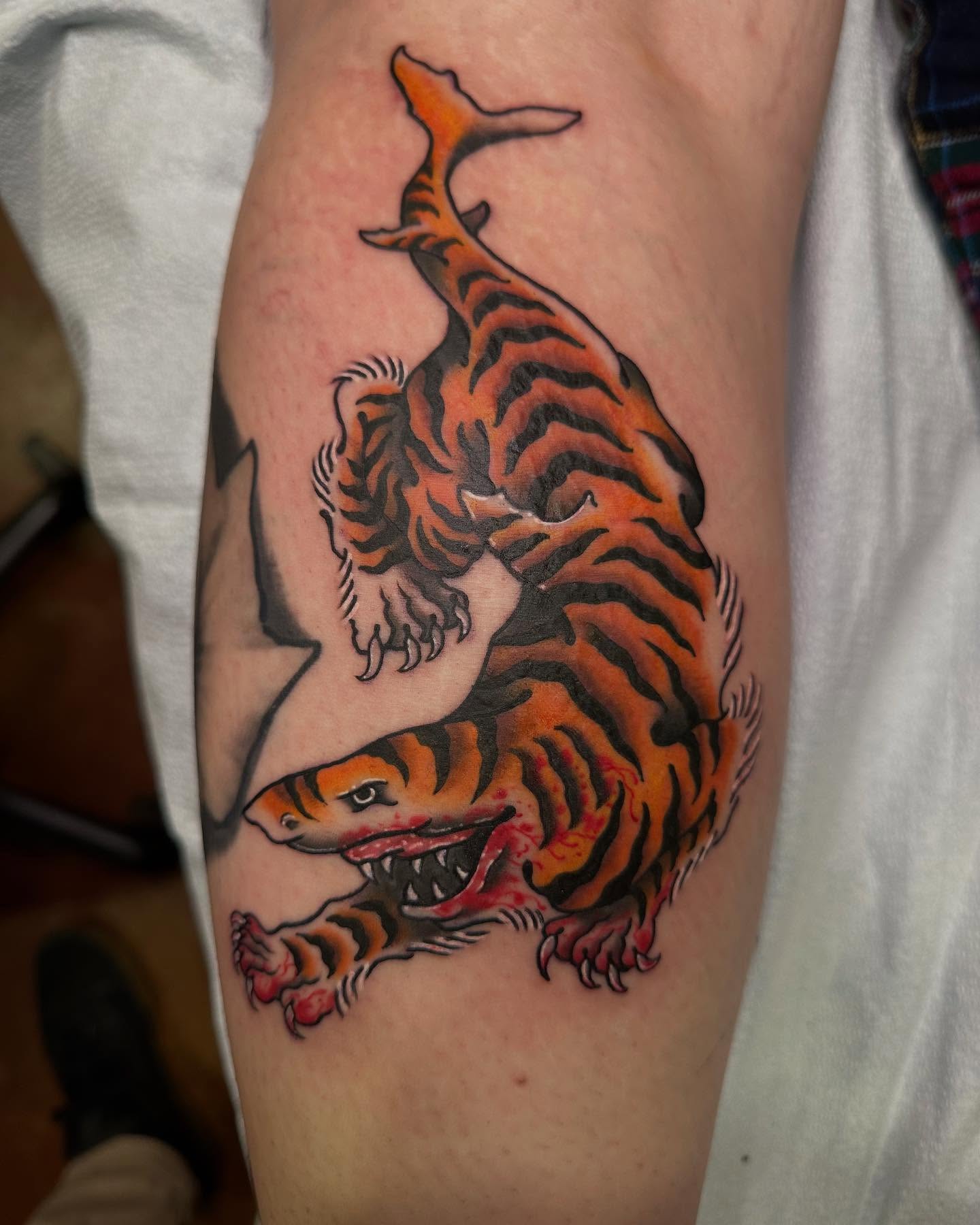 Tattoo by @sailorsushi_ — american_traditional, neo_traditional