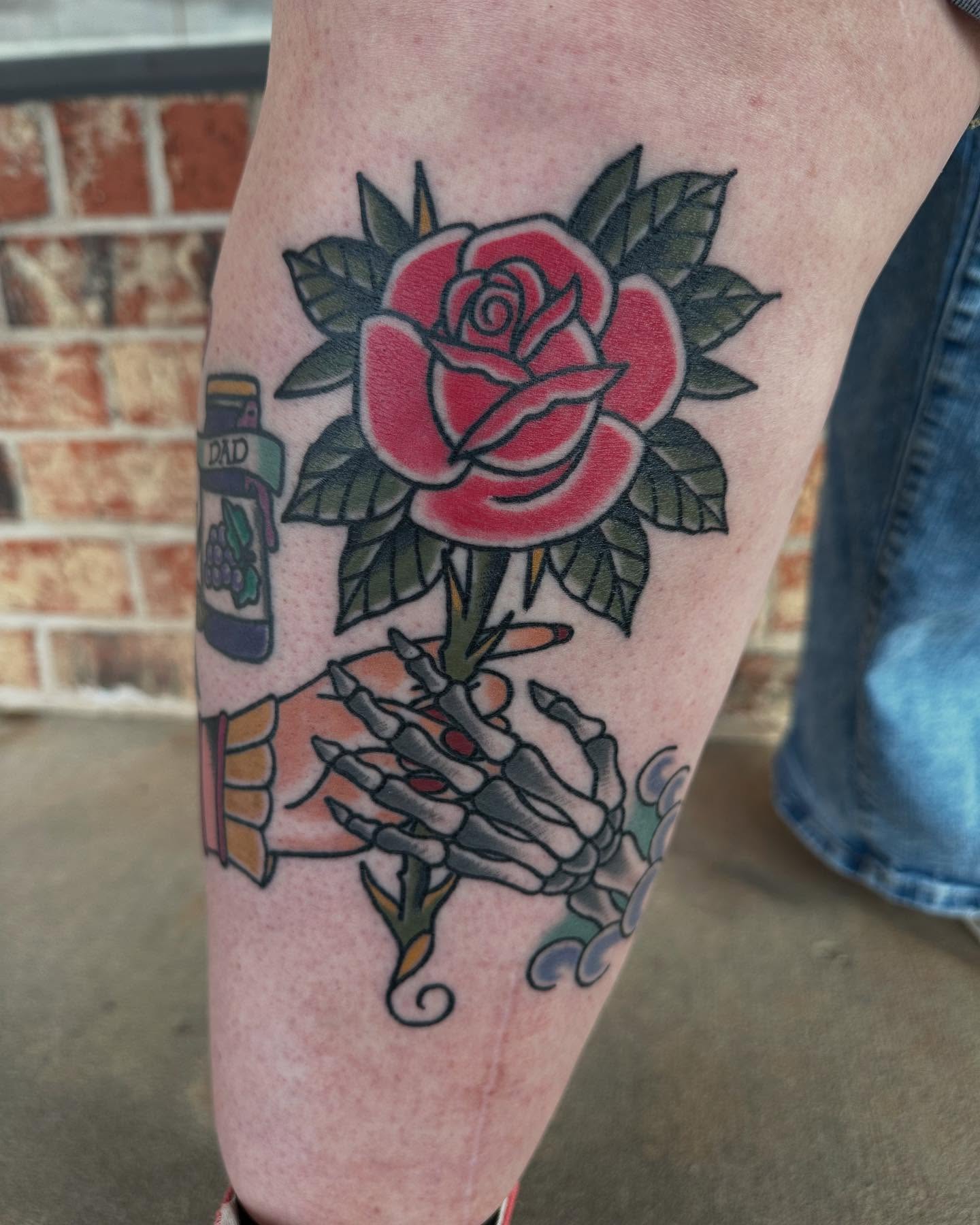 Tattoo by @whitneycreeptattoos โ american_traditional