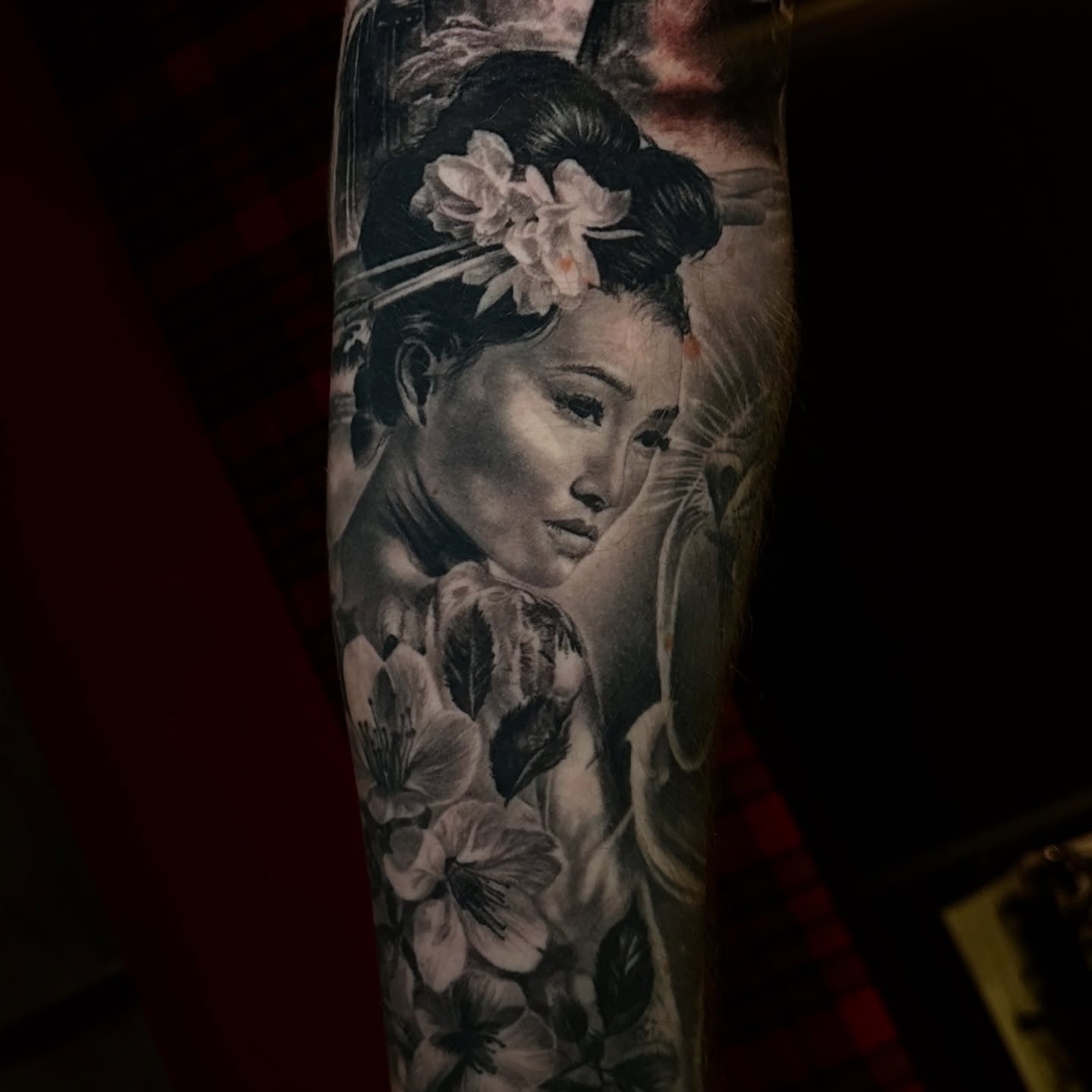 Geisha realism tattoo on the forearm by Chrisjansentattoo
