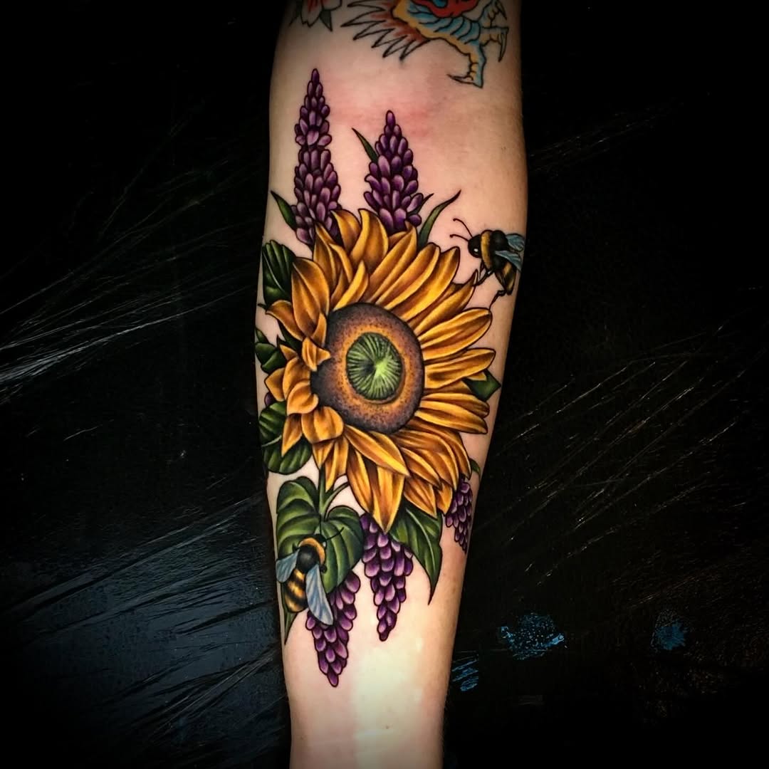 Tattoo by @ray.tattooer — neo_traditional, realism