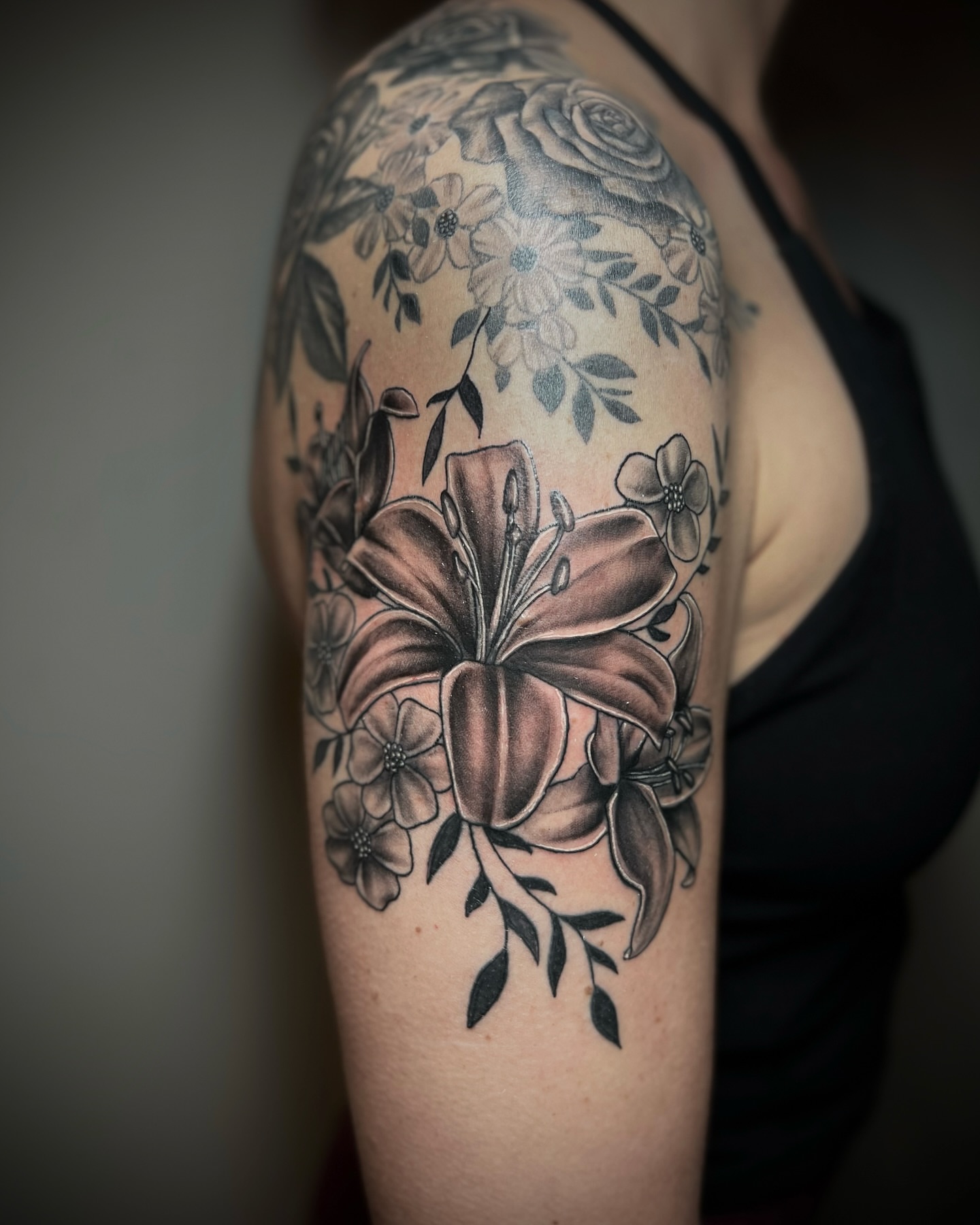 Tattoo by @katherinatattoos โ black_and_grey, realism