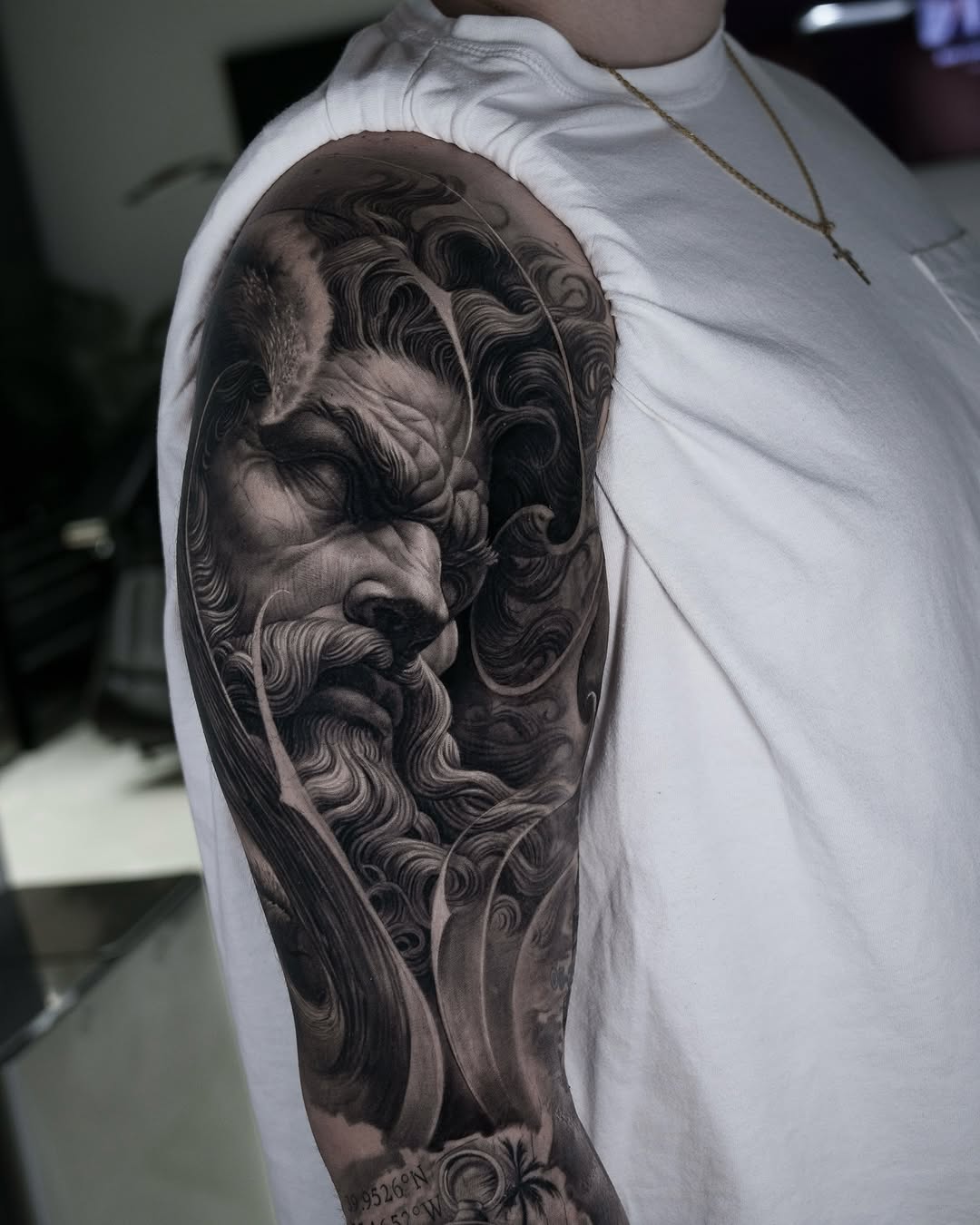Portrait of a bearded man realism tattoo on the upper arm by @_garart_