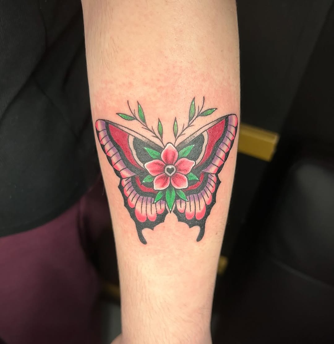 Tattoo by @tattoosbykass — american_traditional