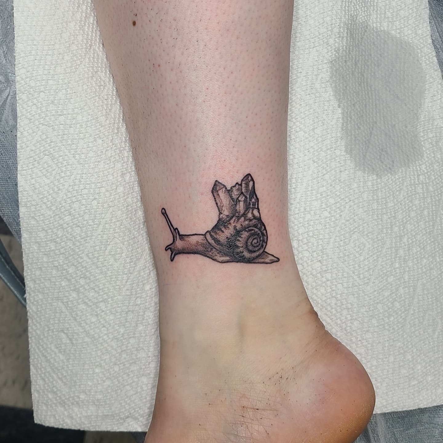 Tattoo by @shmorgue — black_and_grey