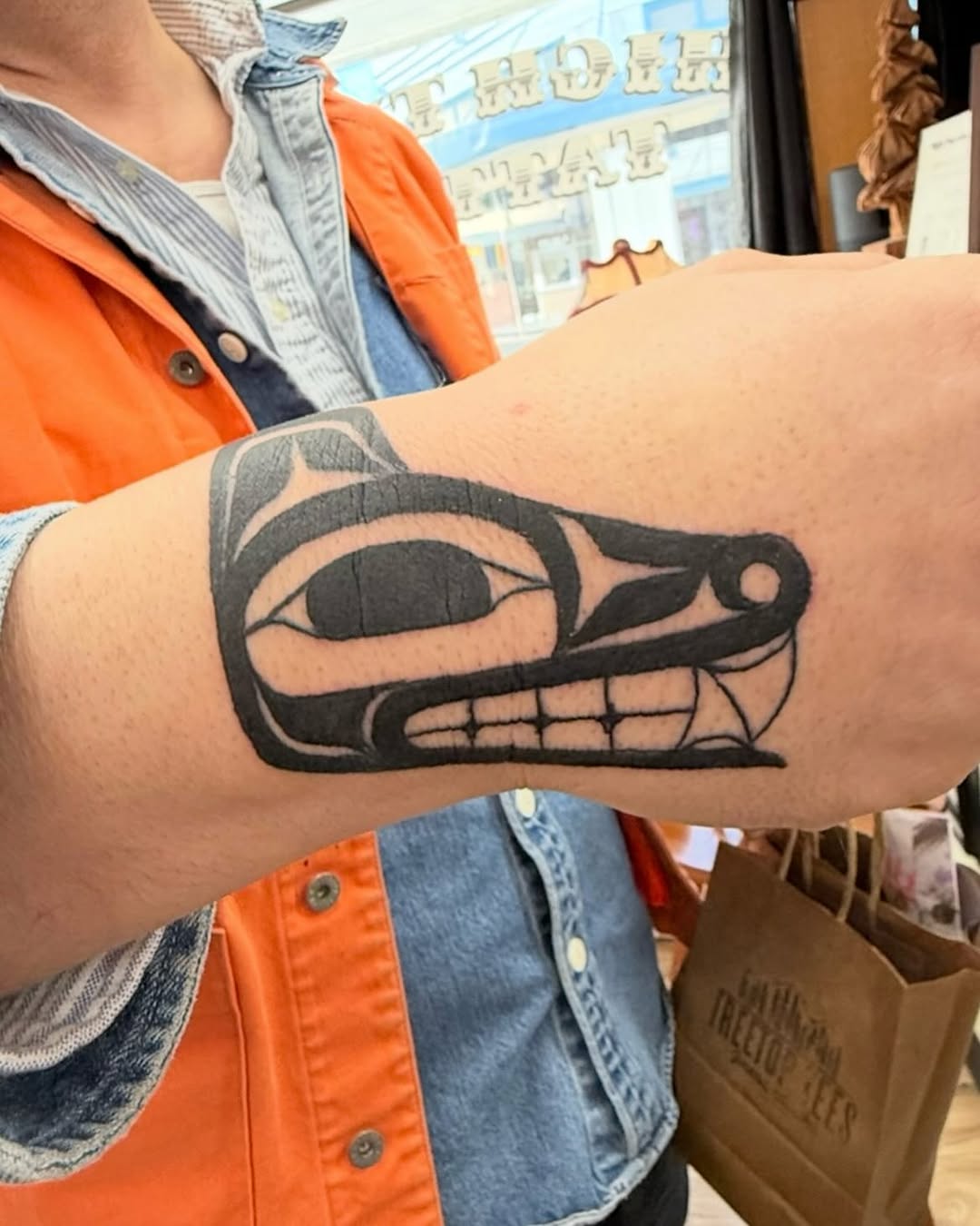 Tattoo by @huk_yuunsk_lang — blackwork, tribal