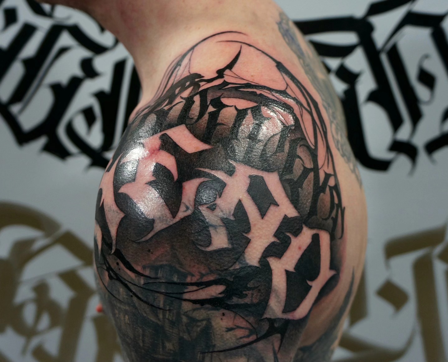 Tattoo by @saragtattoo_design β black_and_grey