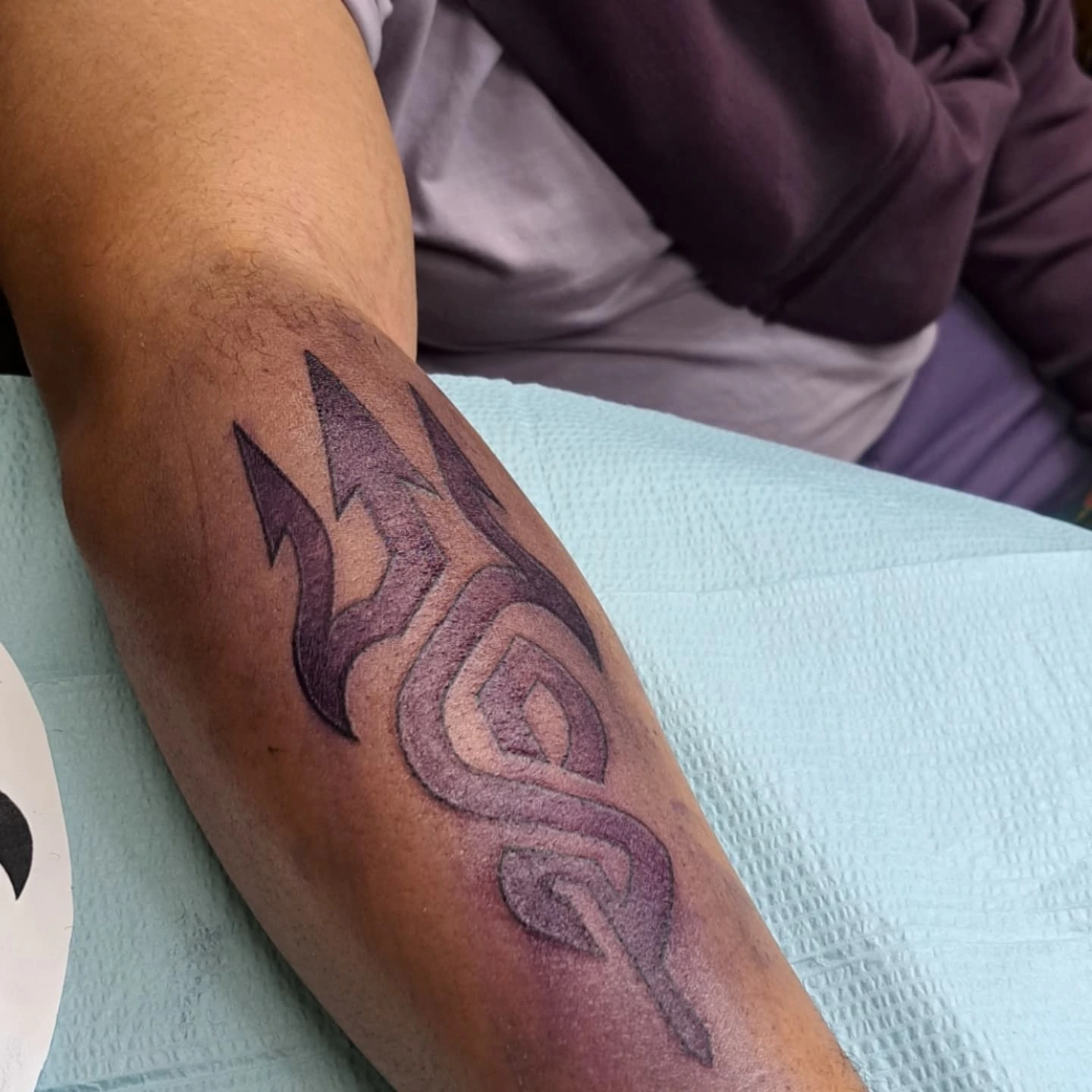 Tattoo by @birdshizzel — black_and_grey