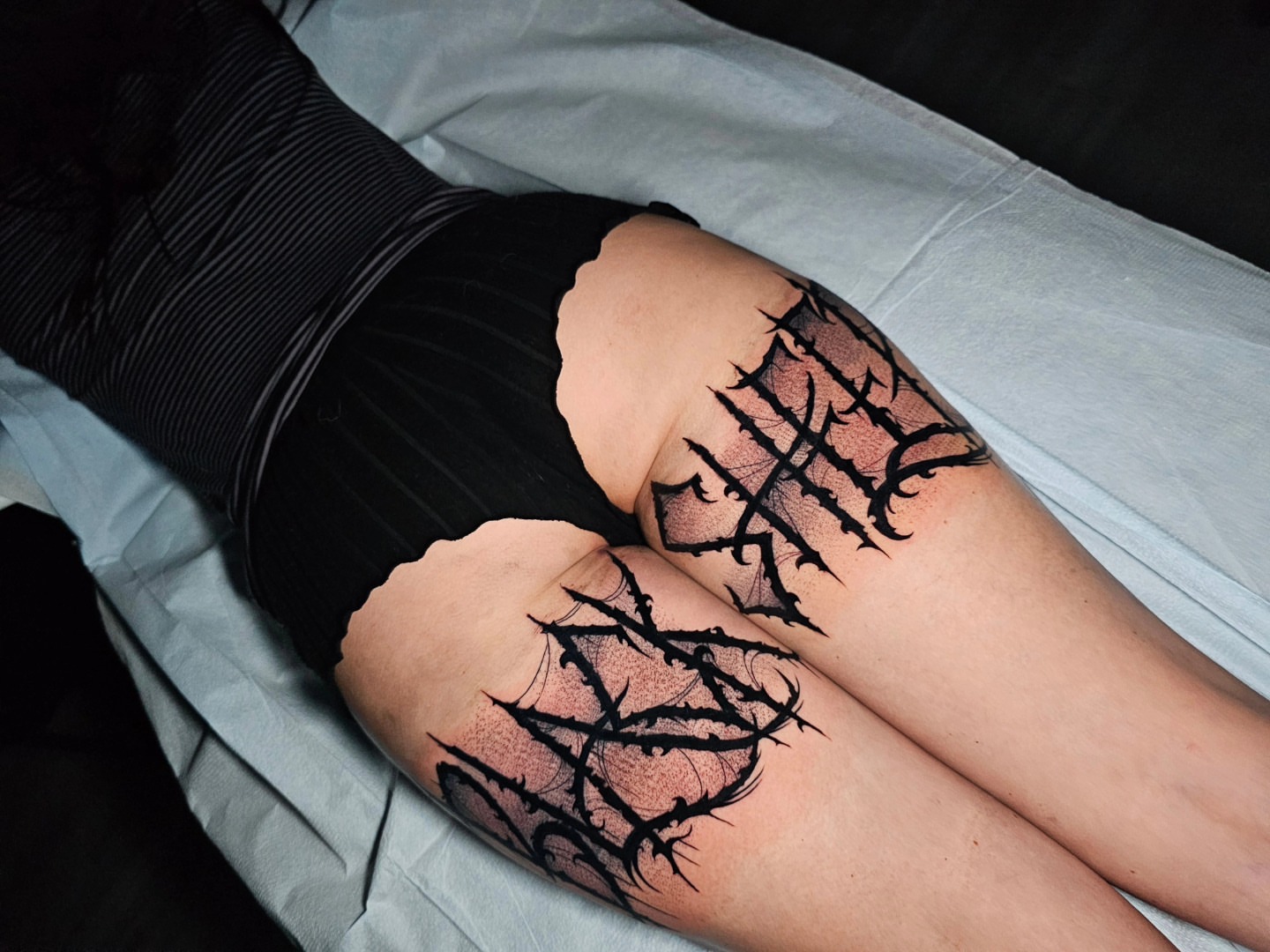 Thorn crown blackwork tattoo on the thigh by Kelsey Lorrae, Ankeny, Iowa