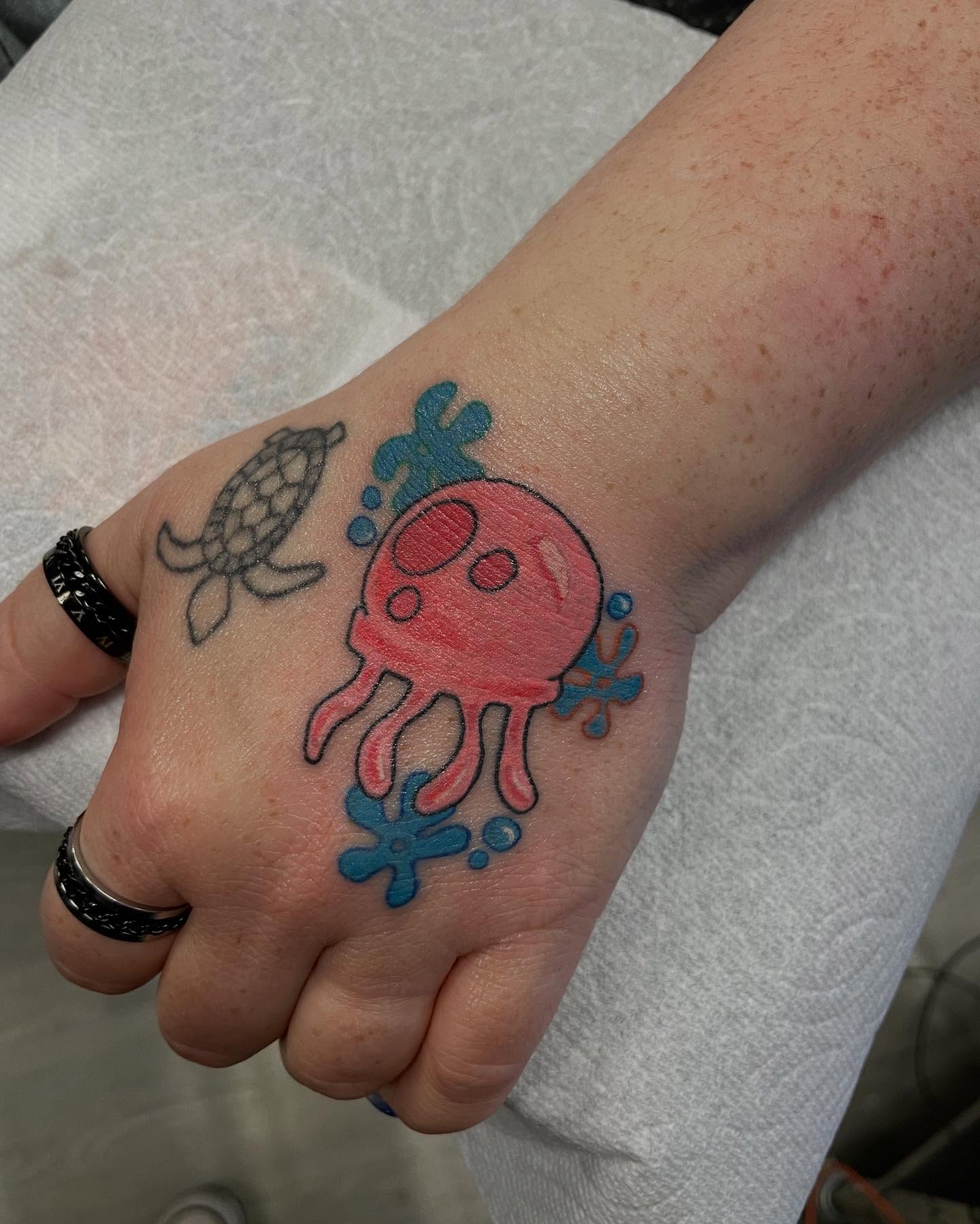 Tattoo by @alexis_studeman — dotwork