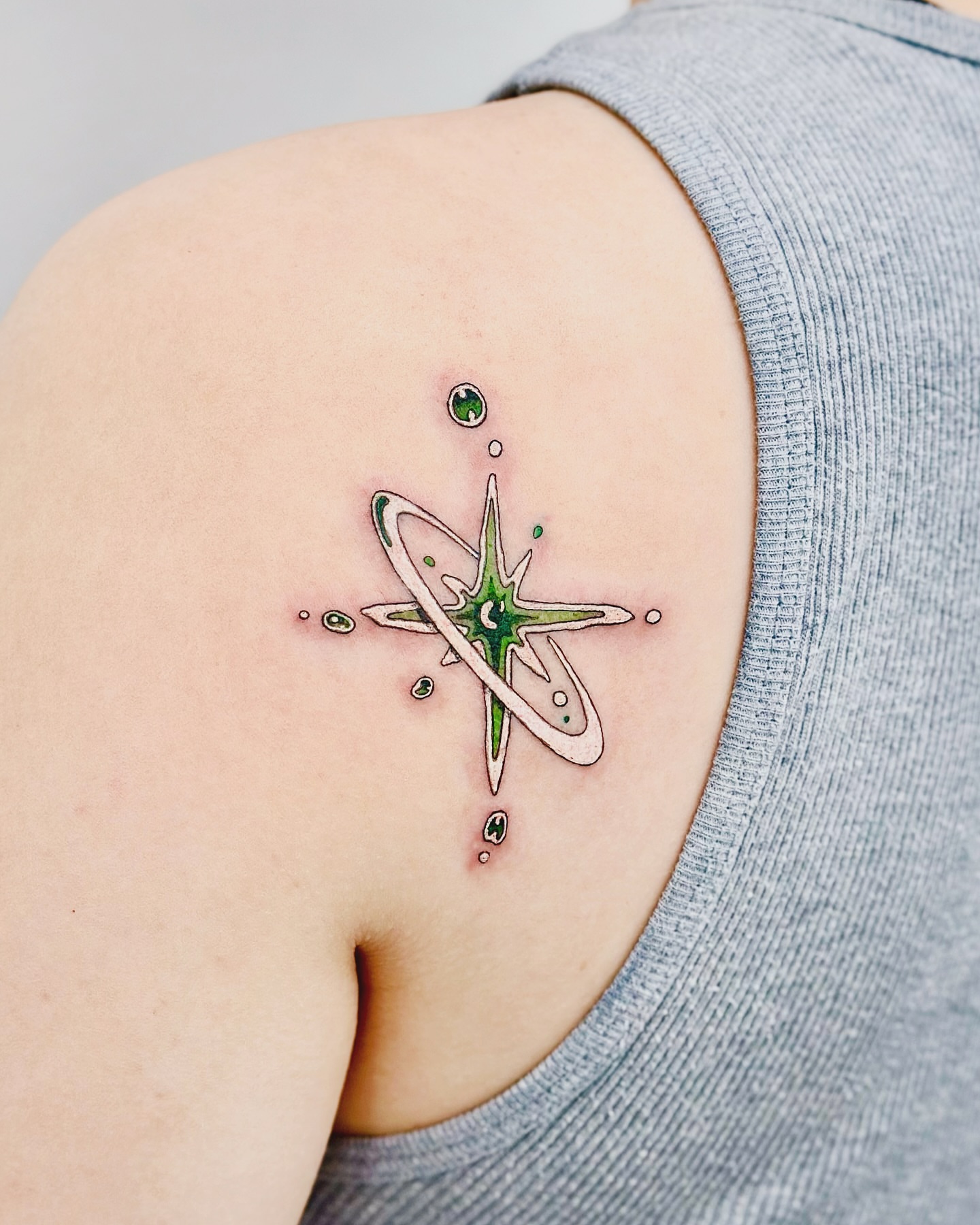 Tattoo by @pobitattoo — geometric, watercolor