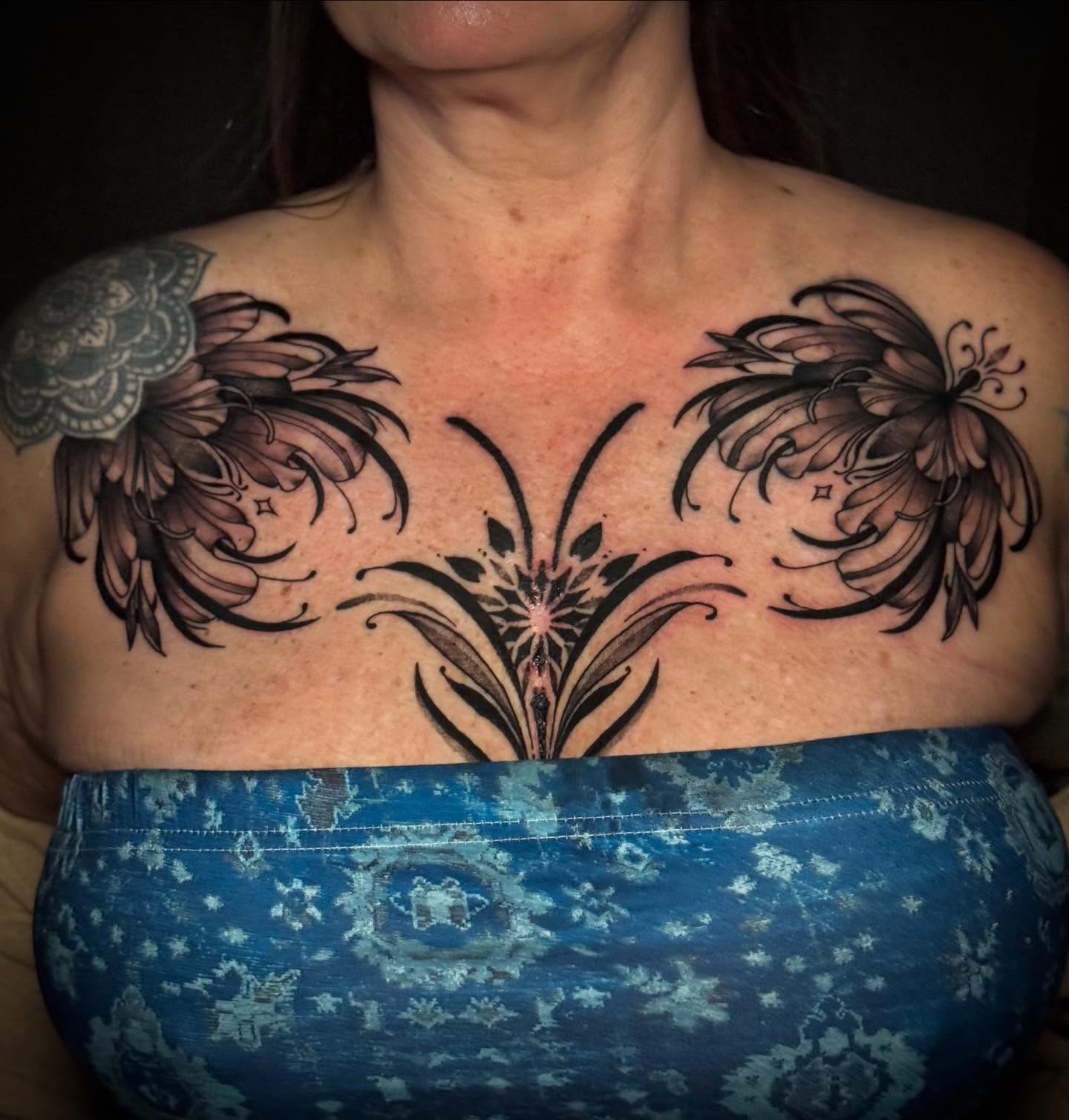 Tattoo by @luckyseventattoos — black_and_grey, geometric