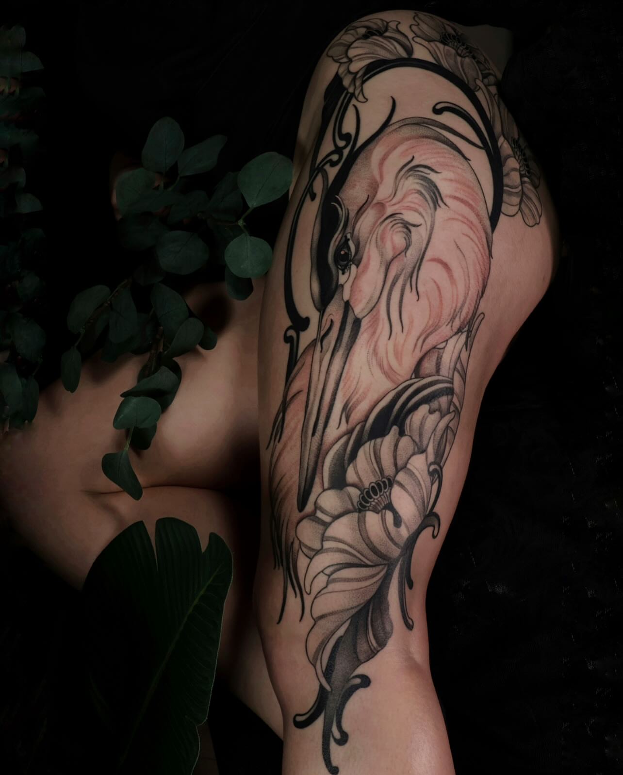 Elephant and floral American traditional tattoo on the forearm by 𝒕𝒂𝒕𝒕𝒐𝒐𝒔 𝒃𝒚 𝔏𝔞𝔲𝔯𝔢𝔫 𝔐𝔬𝔫𝔣𝔬𝔯𝔱𝔢