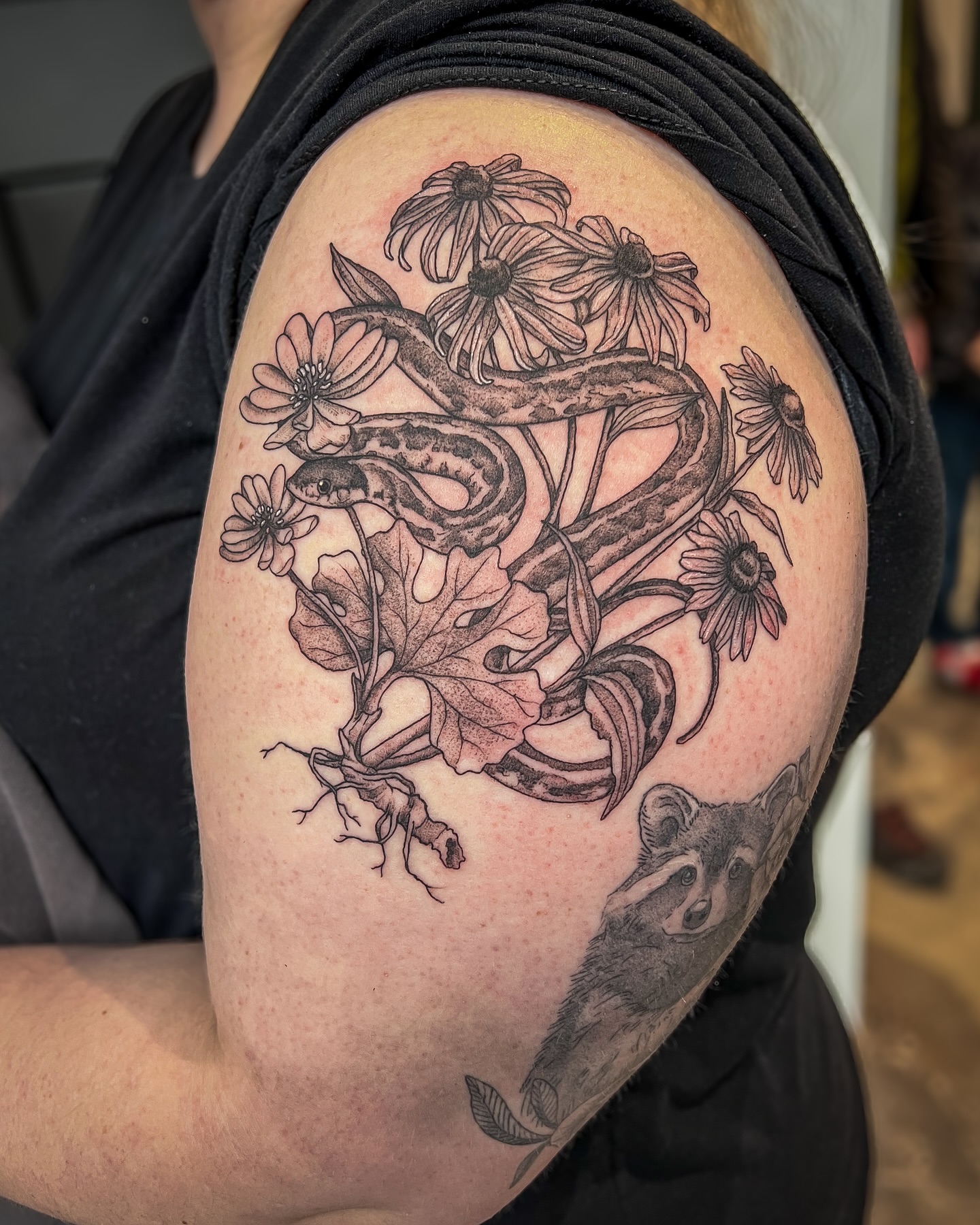 Tattoo by @reaganinks — black_and_grey