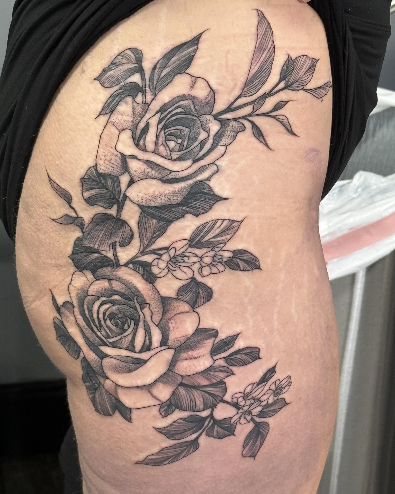 Tattoo by @charlieinkmanrobbins — black_and_grey