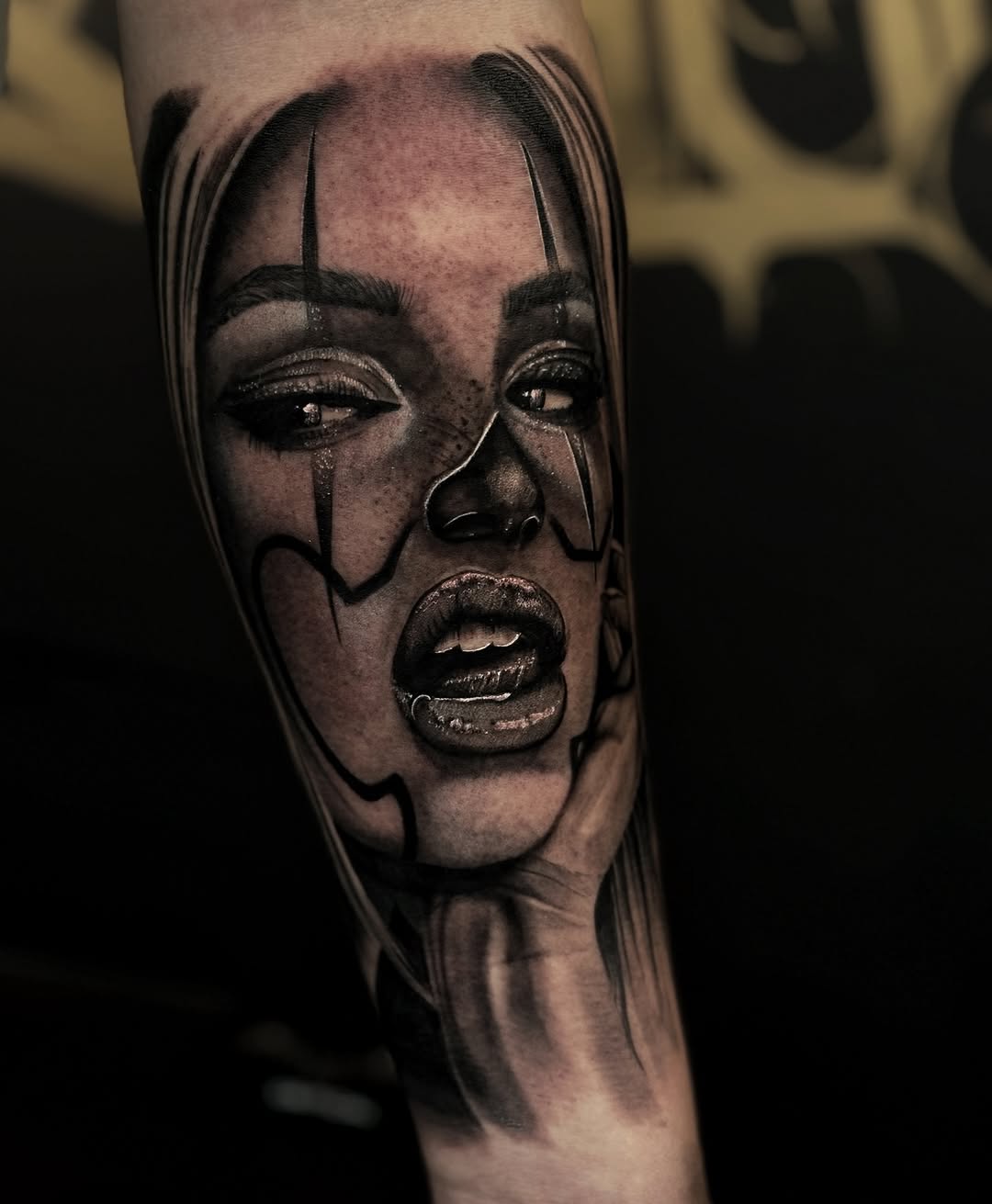 Chicano tattoo on the forearm by Alejo Ibanez Tattoo
