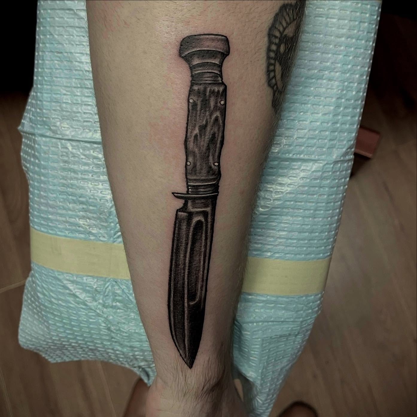 Knife black and grey tattoo on the forearm by Ashly Hutchens, Richmond, Virginia