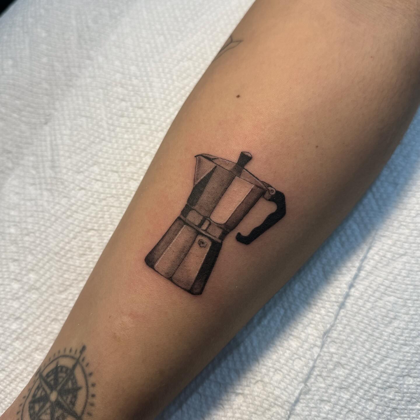 Coffee pot black and grey tattoo on the forearm by ⛓Ireland tattoo⛓
