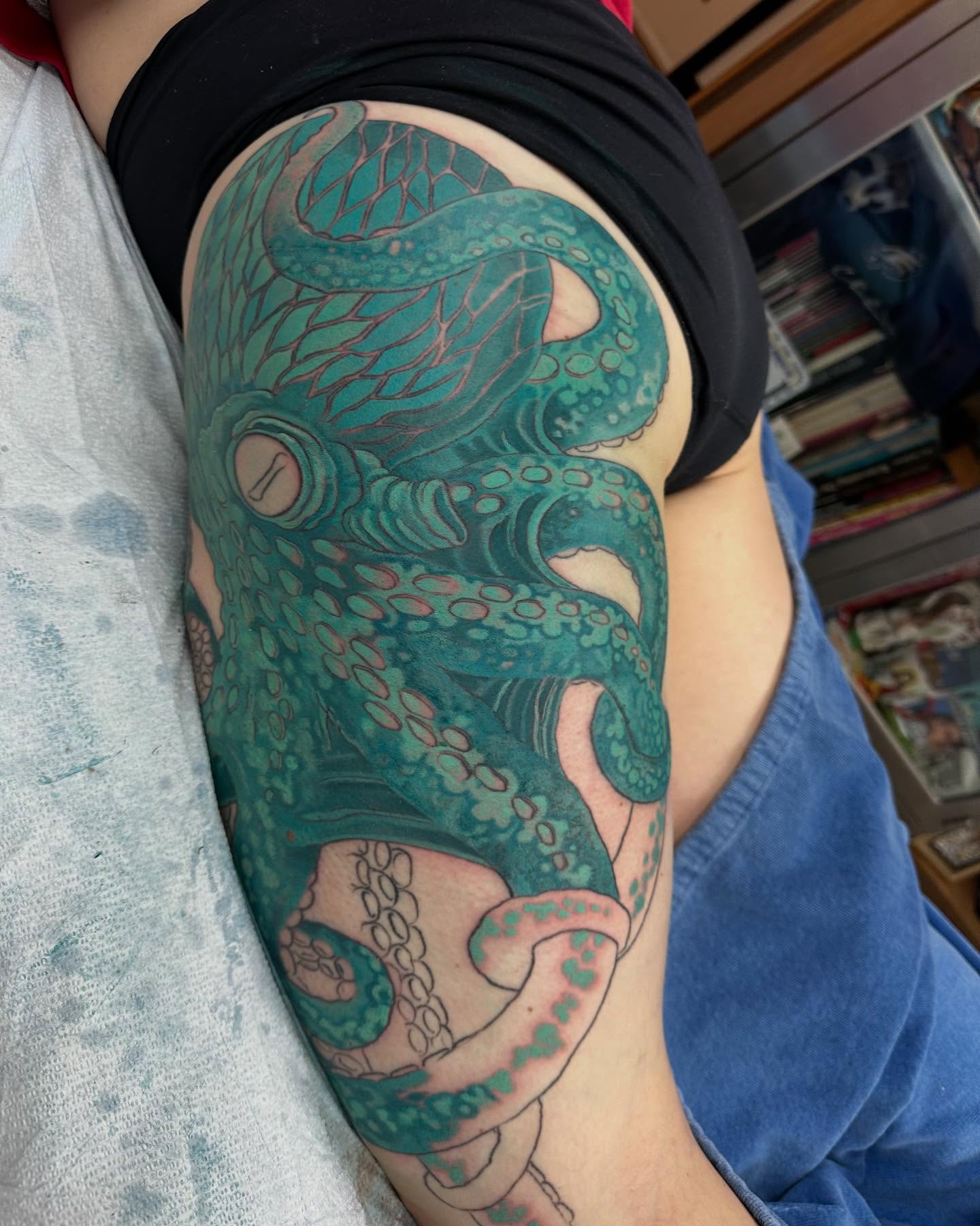 Octopus japanese irezumi tattoo on the upper arm by Hori Bensei, Charlottesville, Virginia
