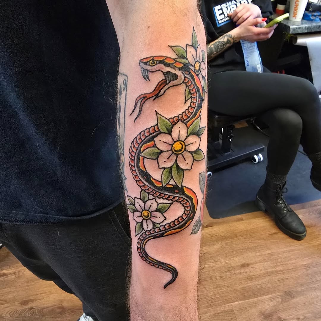 Tattoo by @wilweekleytattoos โ american_traditional