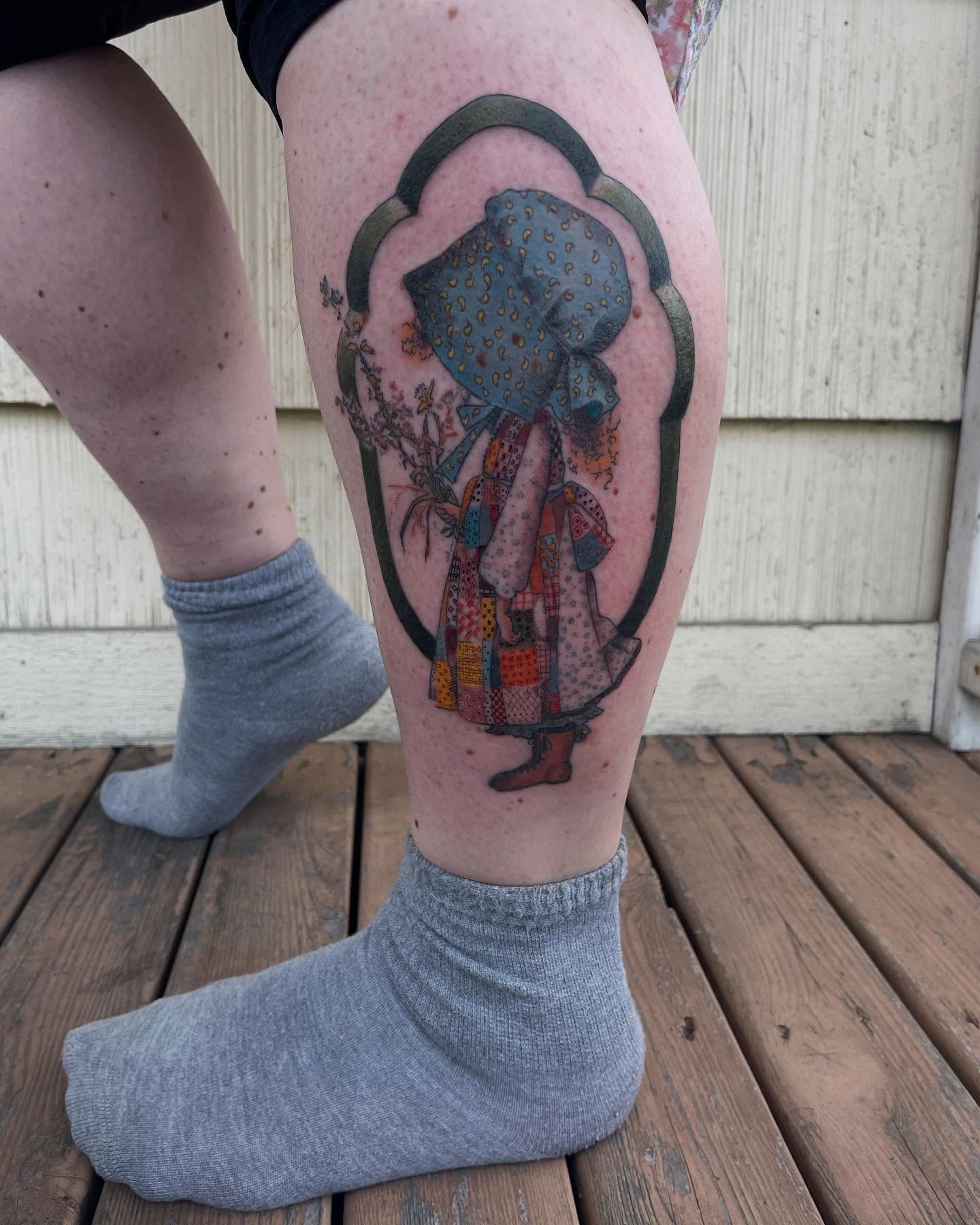 Tattoo by @rubyocity — illustrative, dotwork