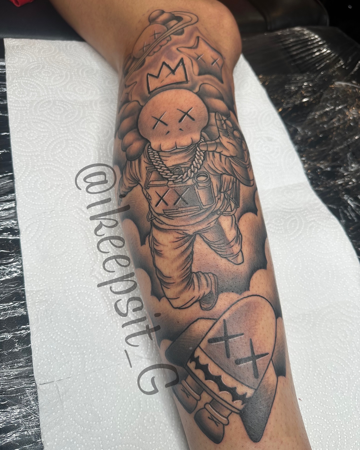 Tattoo by @ikeepsit_g — black_and_grey