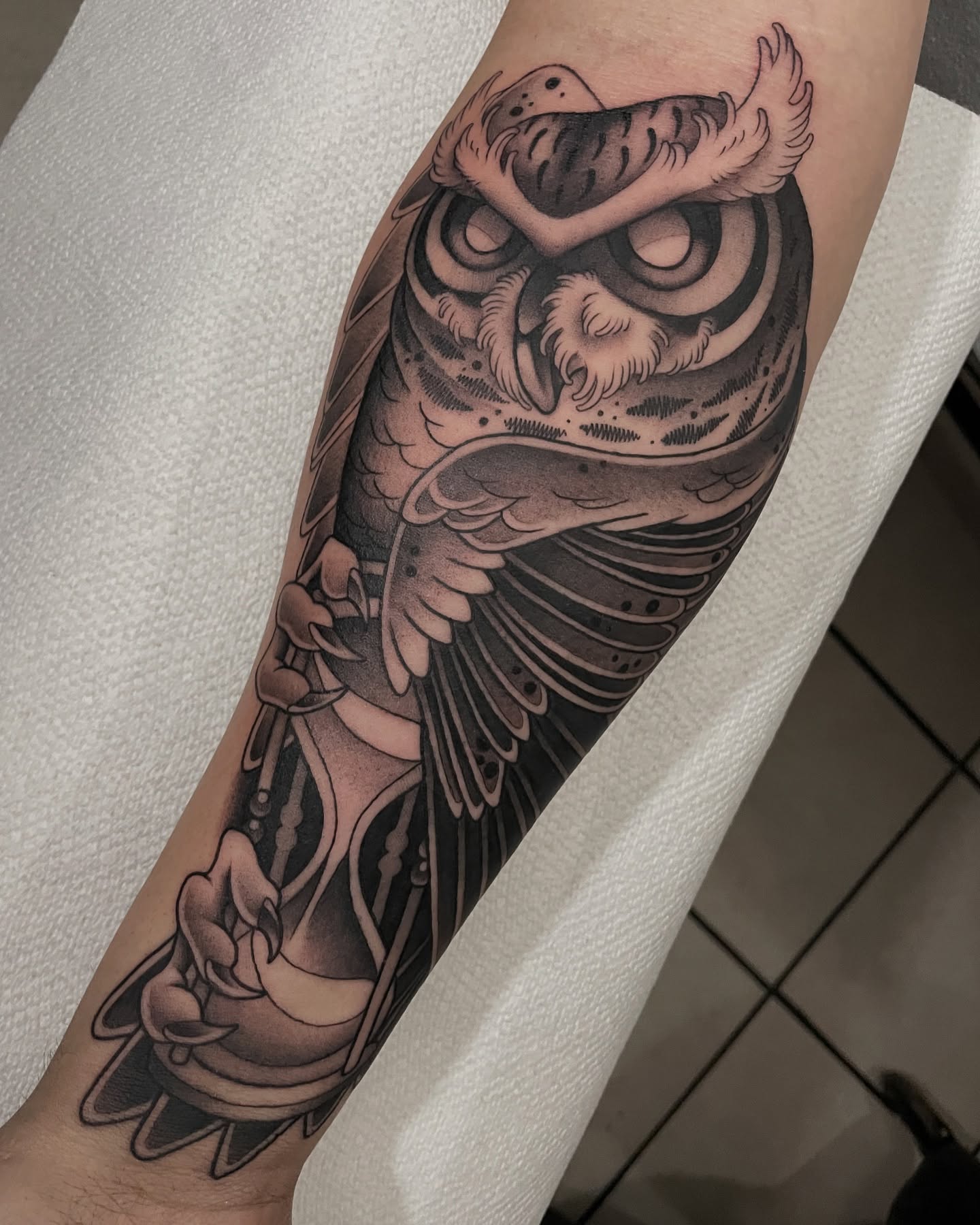 Tattoo by @amyjeantattoos — black_and_grey