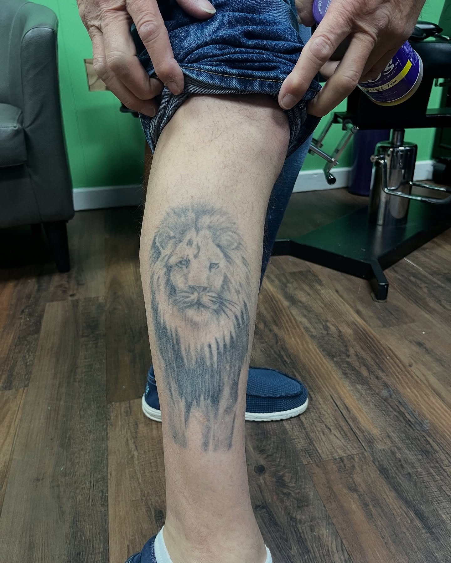 Lion realism tattoo on the leg by Angelique Sanders, Tellico Plains, Tennessee
