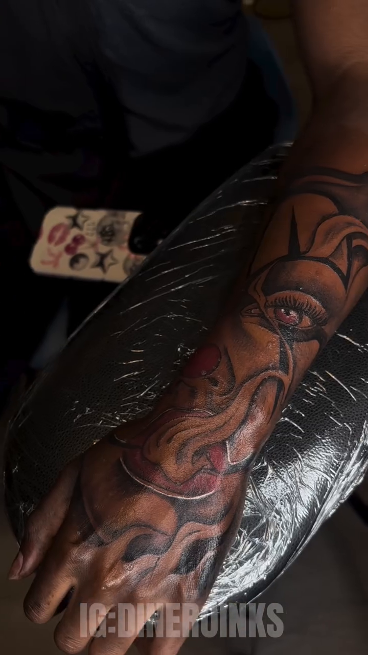 Eye and abstract forms realism tattoo by Dinero Inks