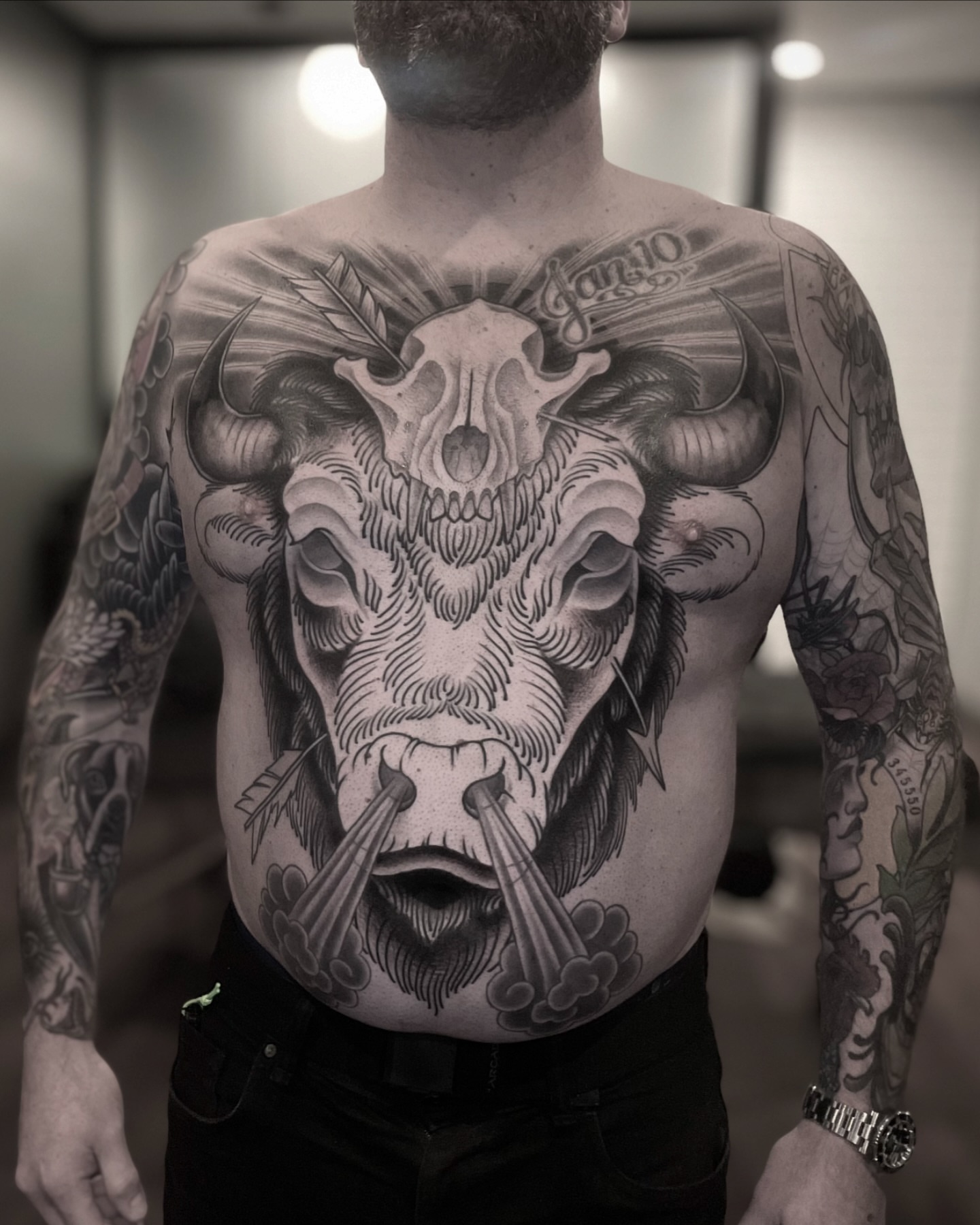 Bull skull realism tattoo on the chest by Ｊｉｍ Ｓｙｌｖｉａ