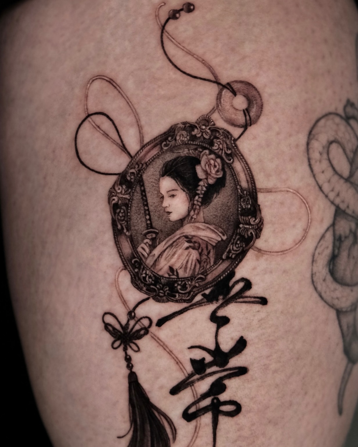 Portrait within cameo realism tattoo on the thigh by Da-An ･ﾟ✧ 다 안 𓇬˖