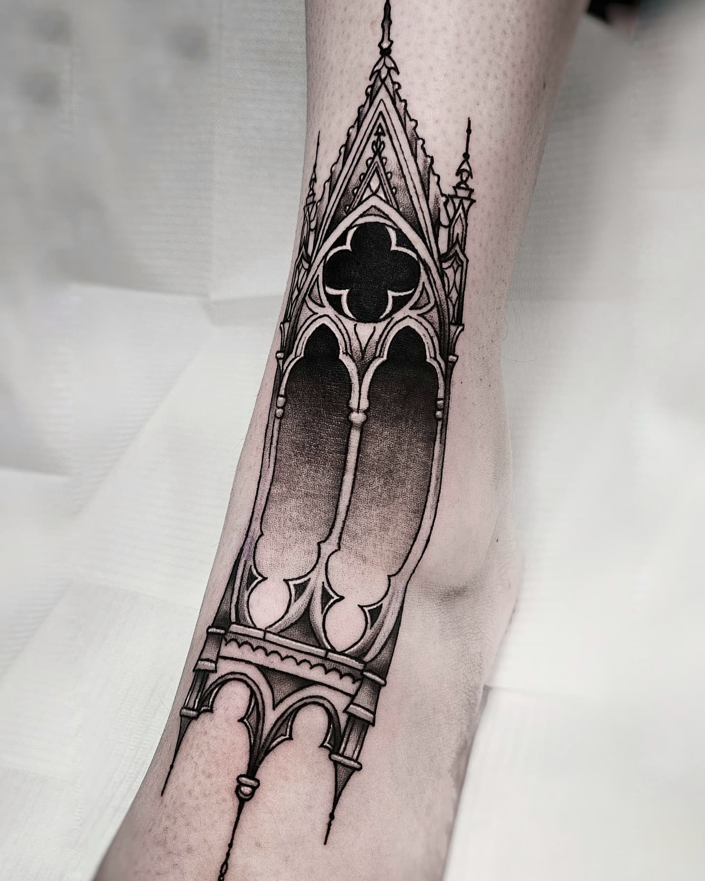 Gothic cathedral window geometric tattoo on the forearm by ʙʀɪᴀɴɴᴀ 𝒁𝑶𝑴𝑩𝑹𝑰𝑬 ᴛᴀᴛᴛᴏᴏꜱ