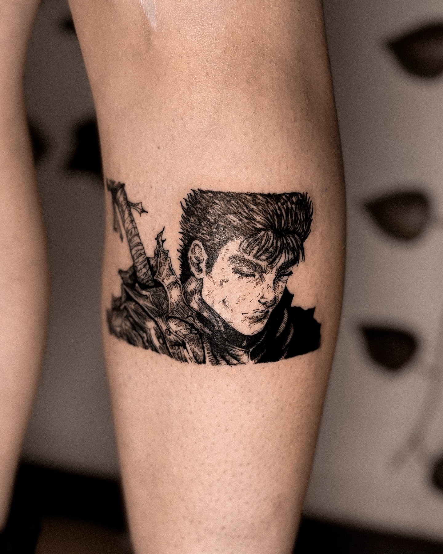 Man with dragon realism tattoo on the forearm by 조조