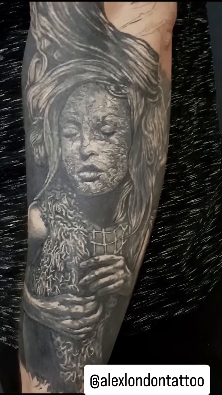 Tattoo by @alexlondontattoo โ realism, black_and_grey