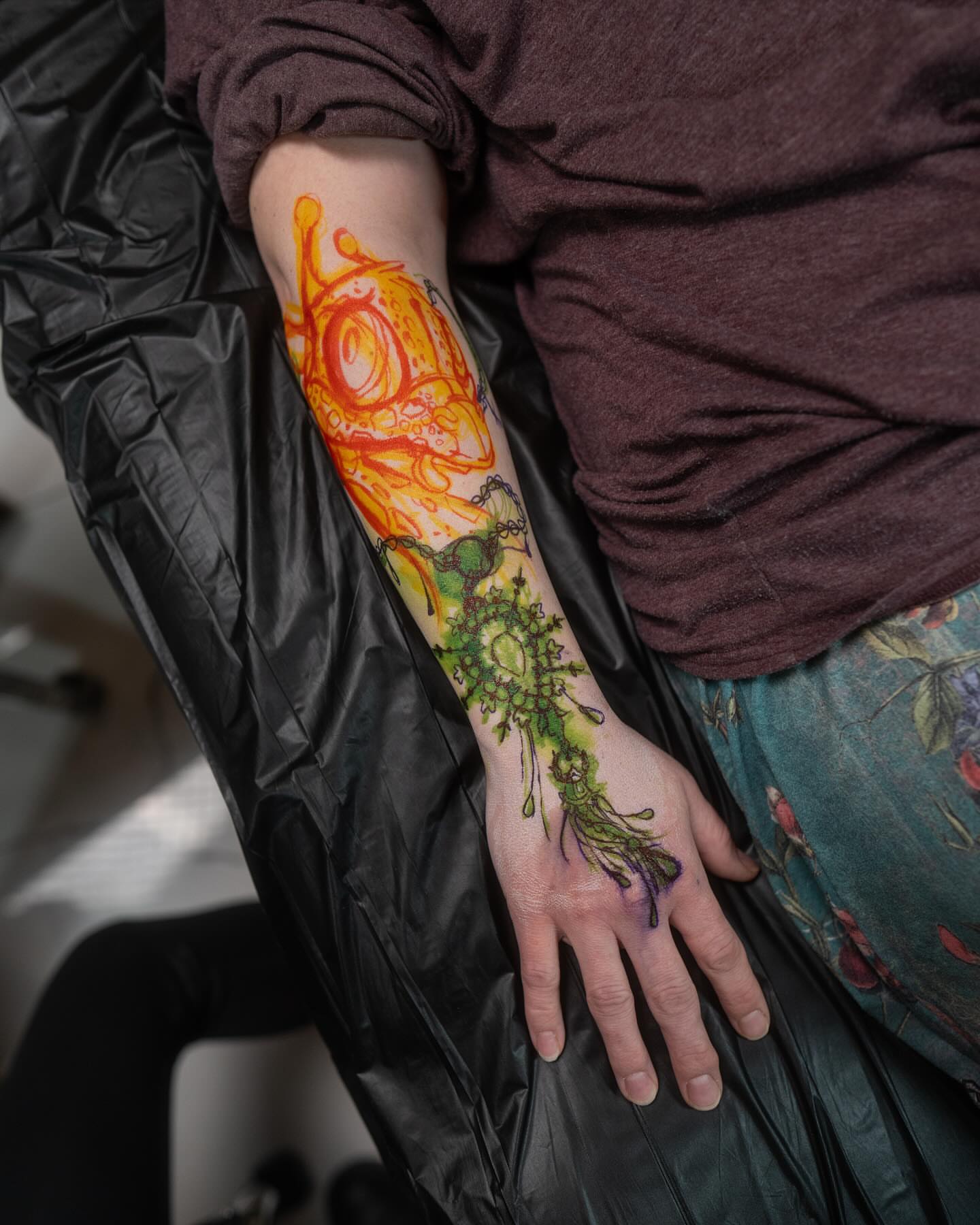 Tattoo by @jessesmithtattoos — new_school, dotwork