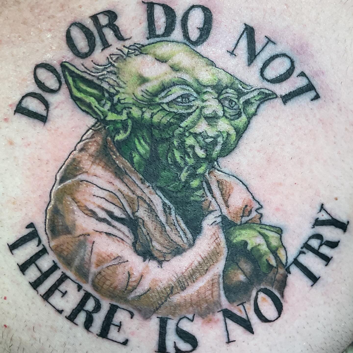 Yoda realism tattoo by Roachrude