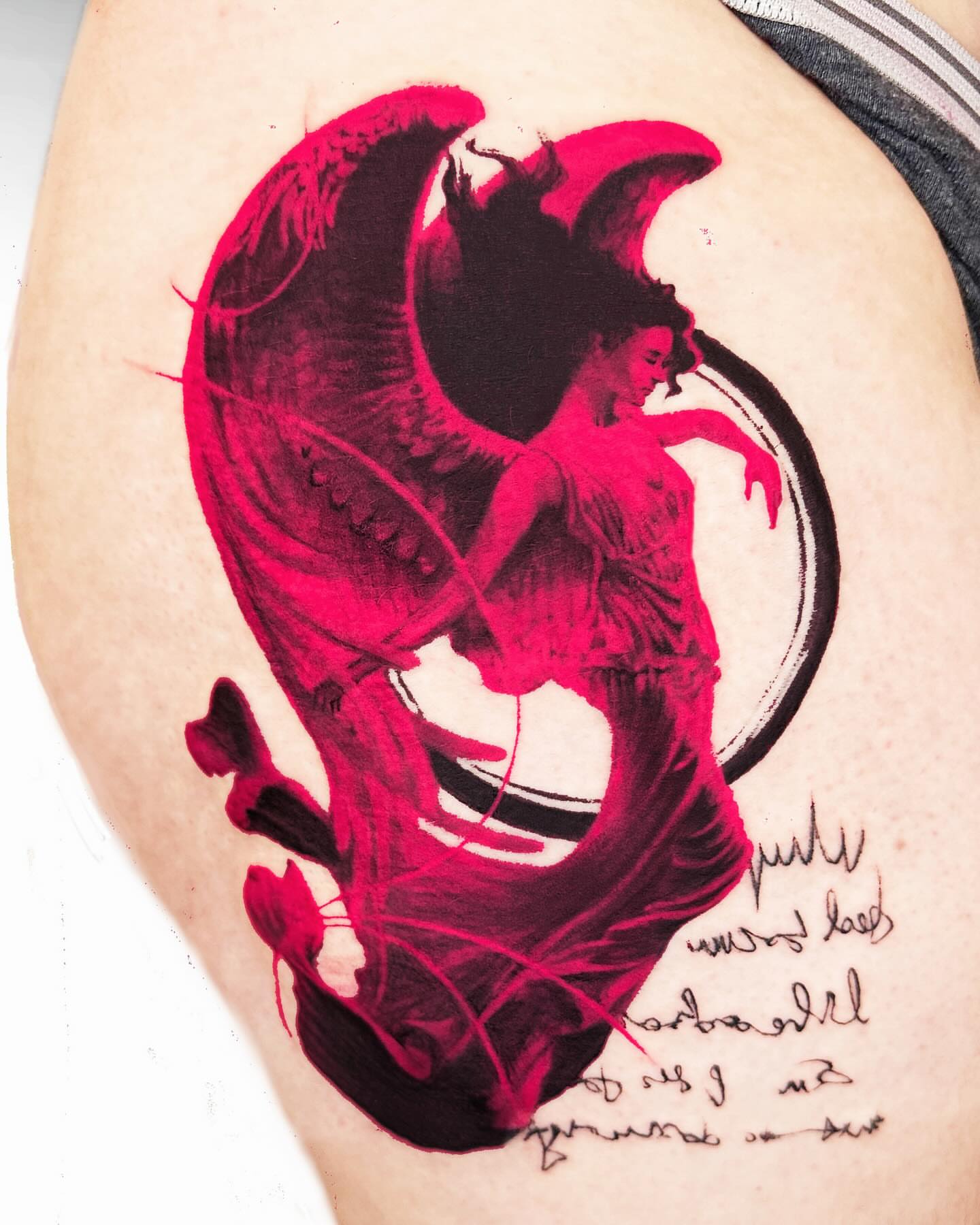 Tattoo by @effacermonexistence — illustrative, dotwork