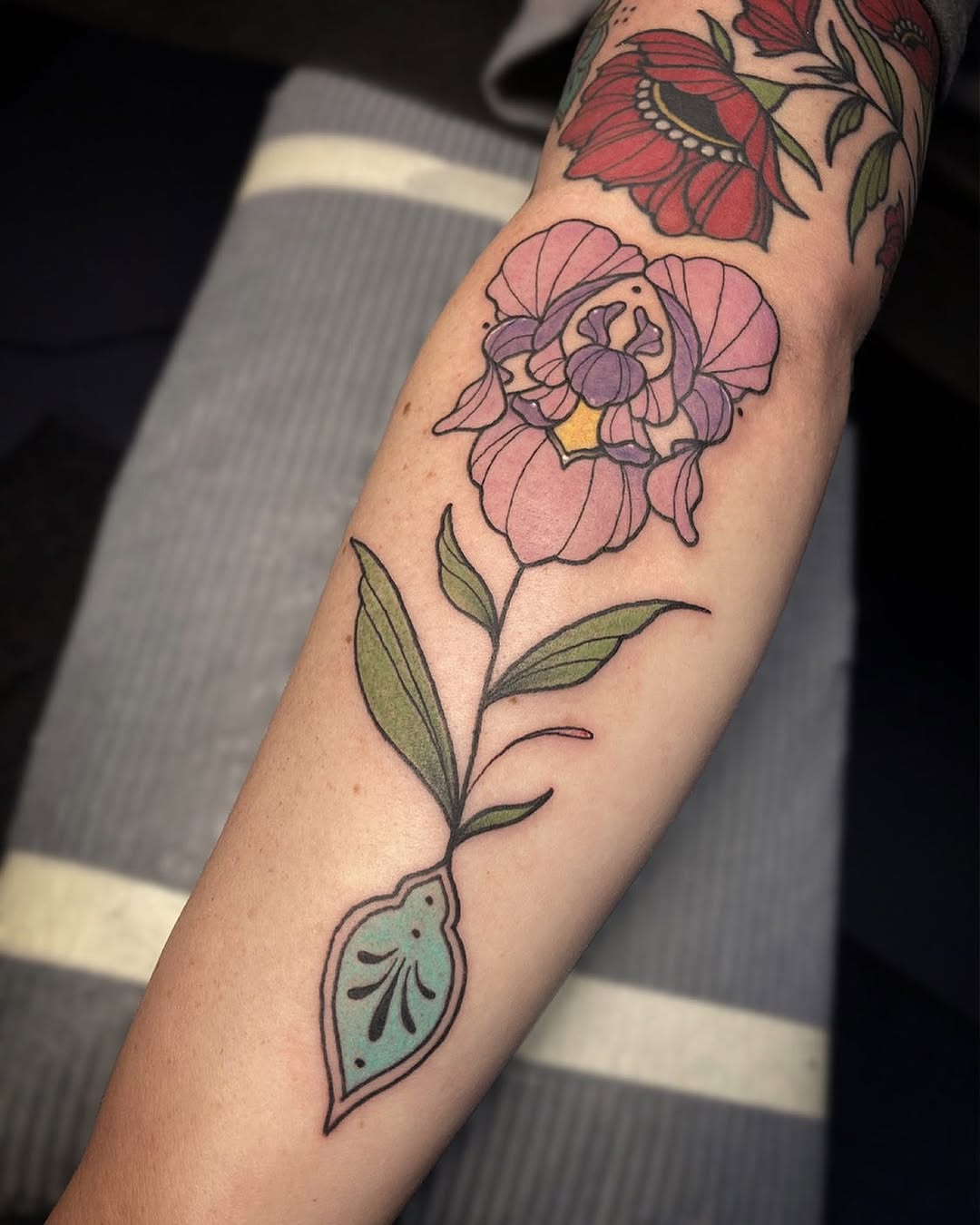 Tattoo by @nocturnalflare โ neo_traditional, fine_line